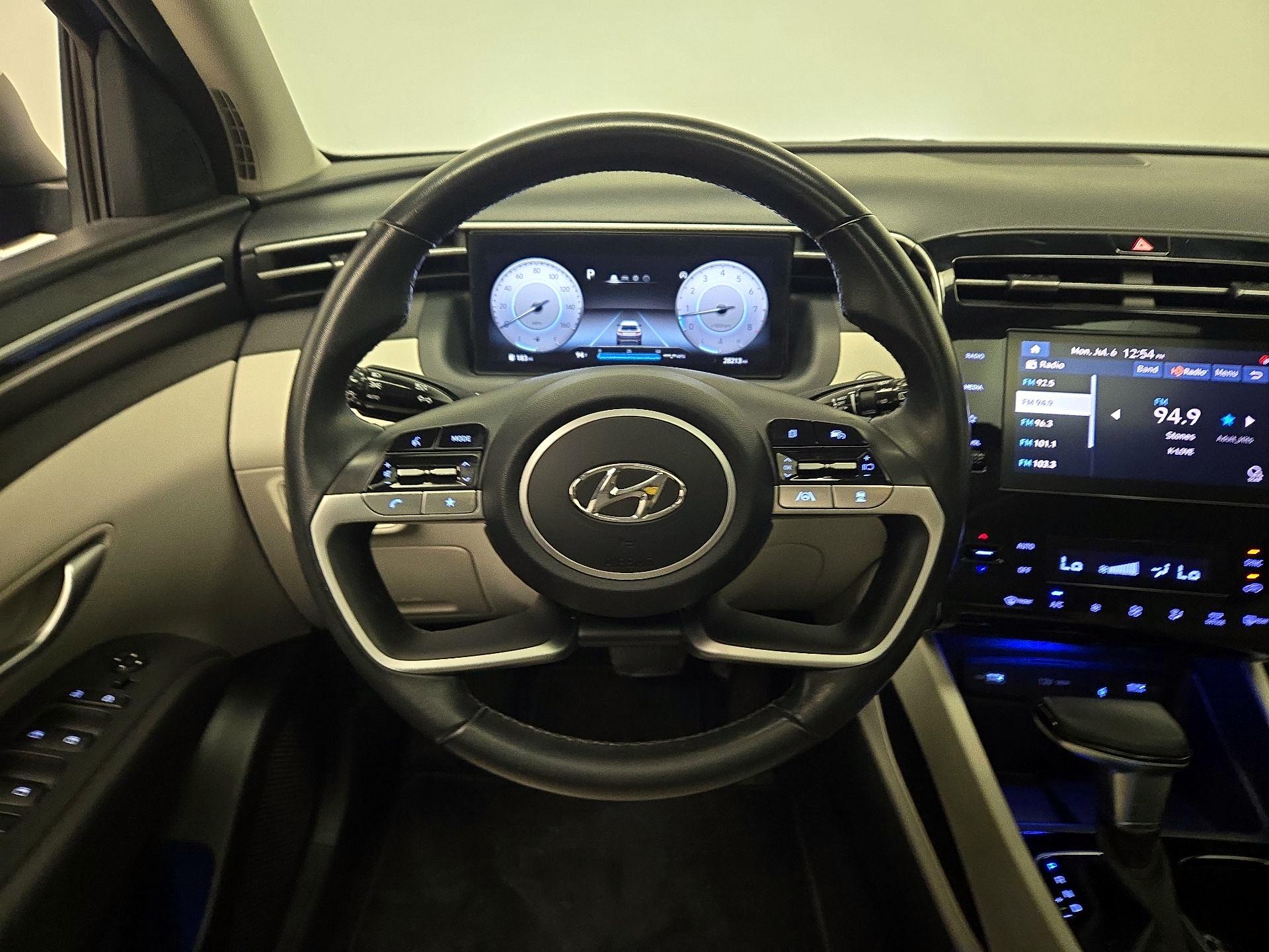Thumbnail: 2023 Hyundai Tucson - 10