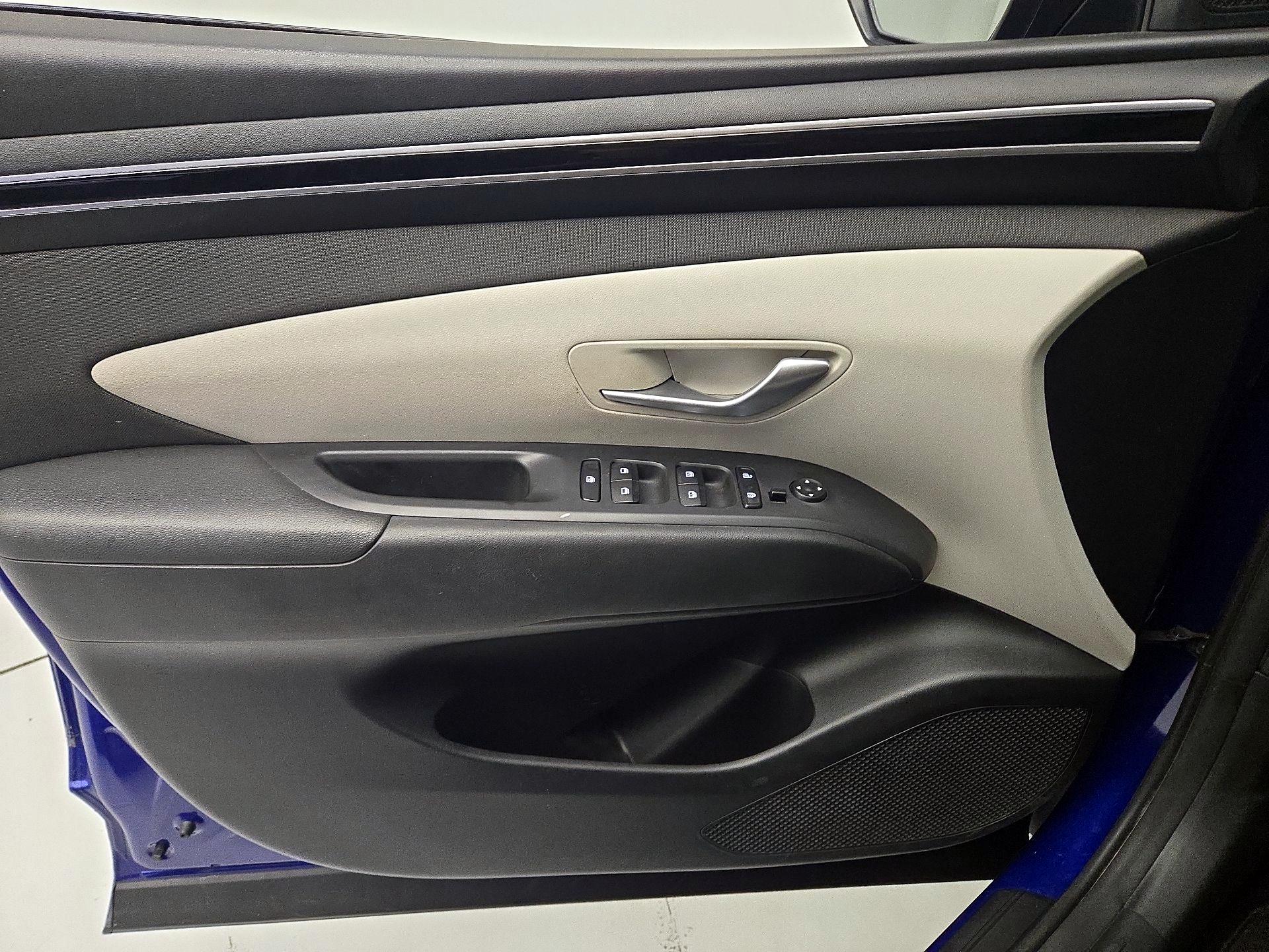 Thumbnail: 2023 Hyundai Tucson - 12