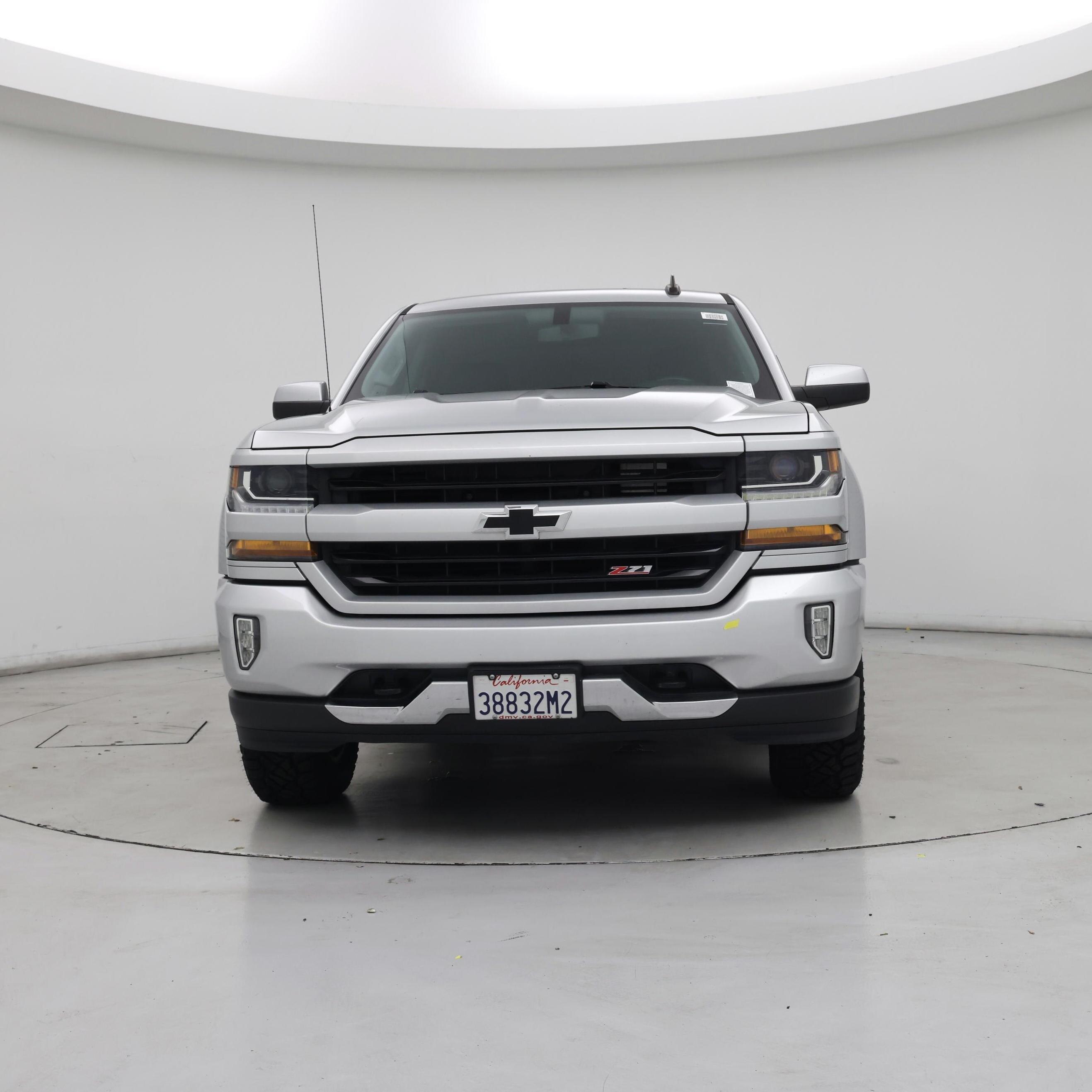 Thumbnail: 2018 Chevrolet Silverado 1500 - 5