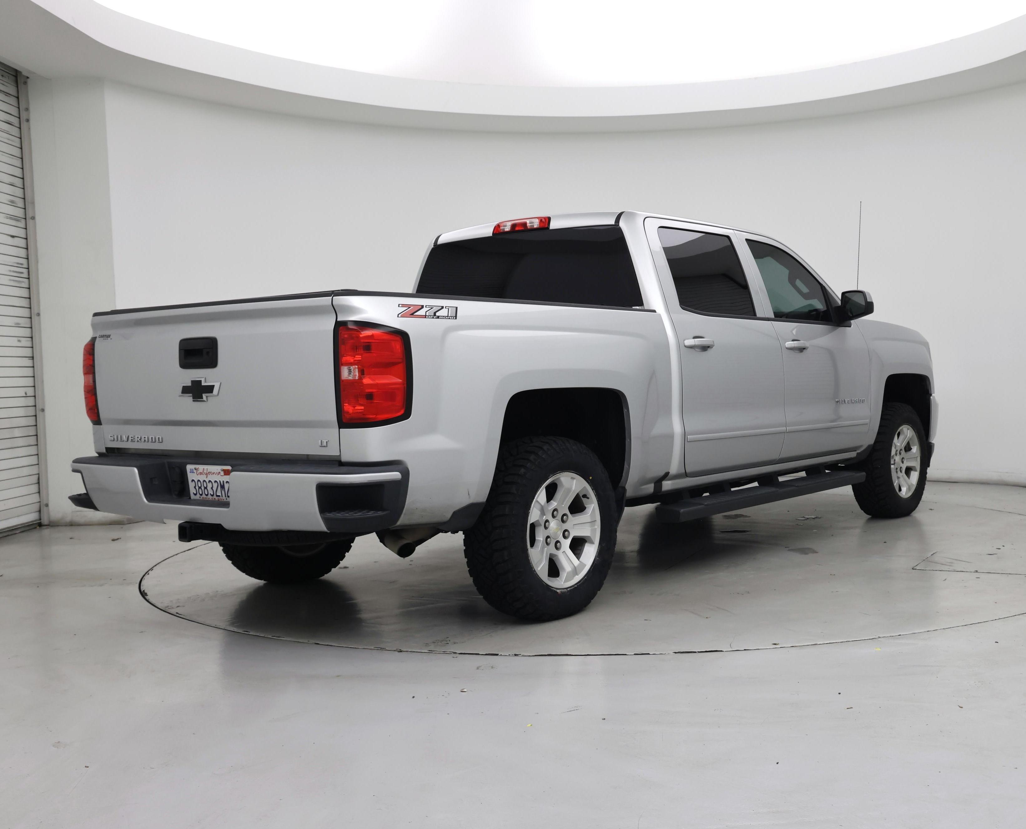 Thumbnail: 2018 Chevrolet Silverado 1500 - 8
