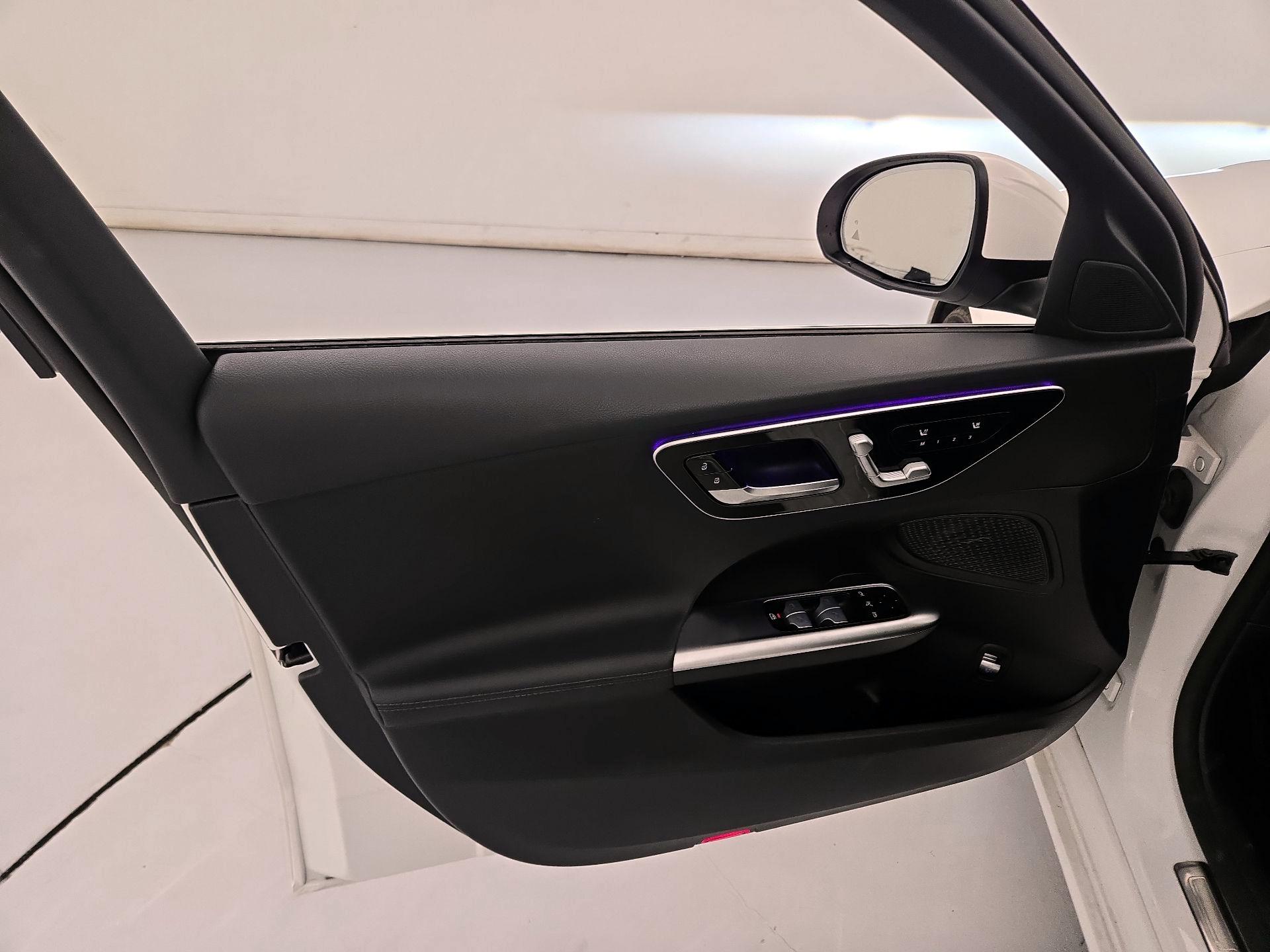 Thumbnail: 2024 Mercedes-Benz C-Class - 12