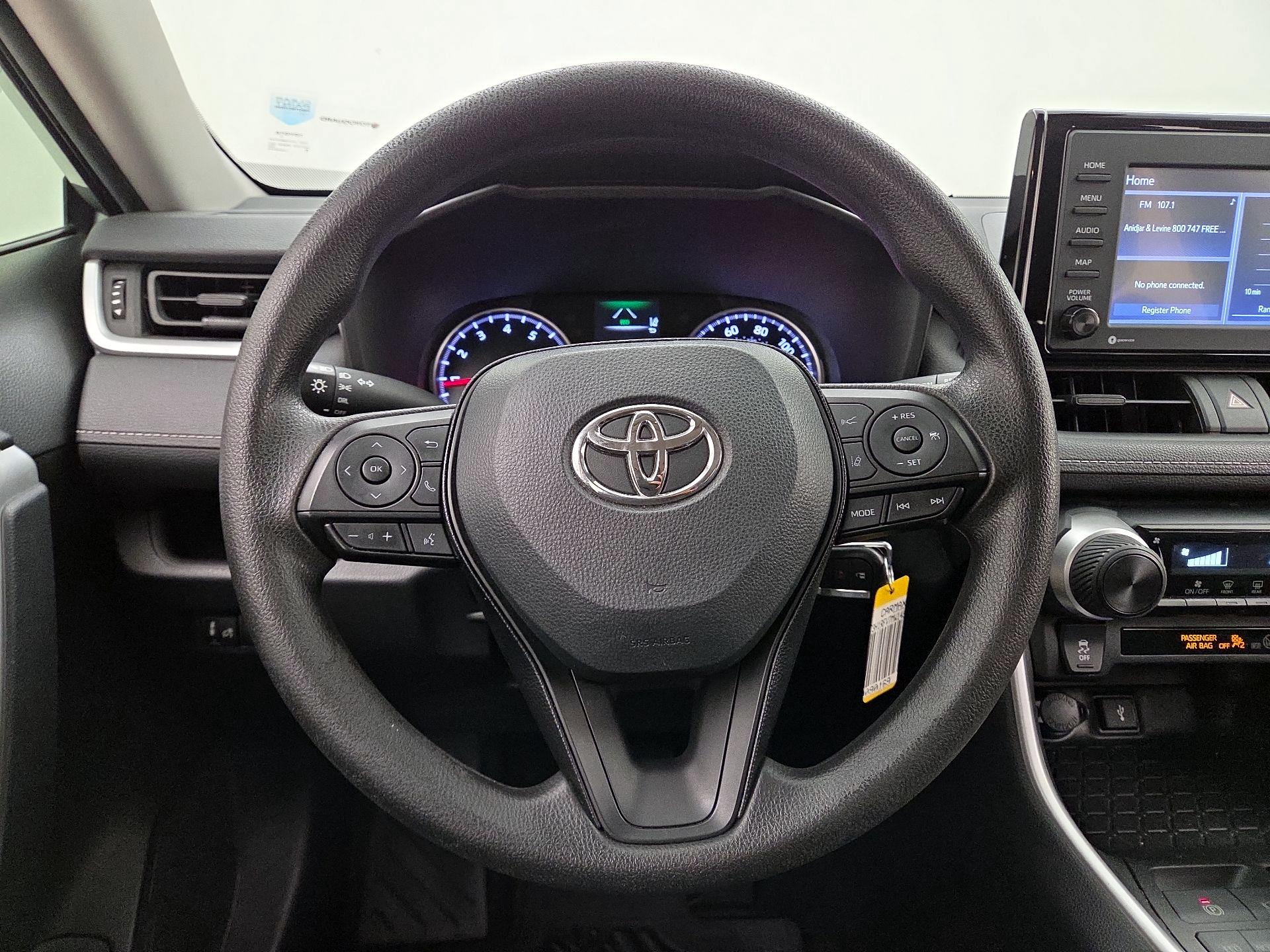 Thumbnail: 2021 Toyota RAV4 - 10