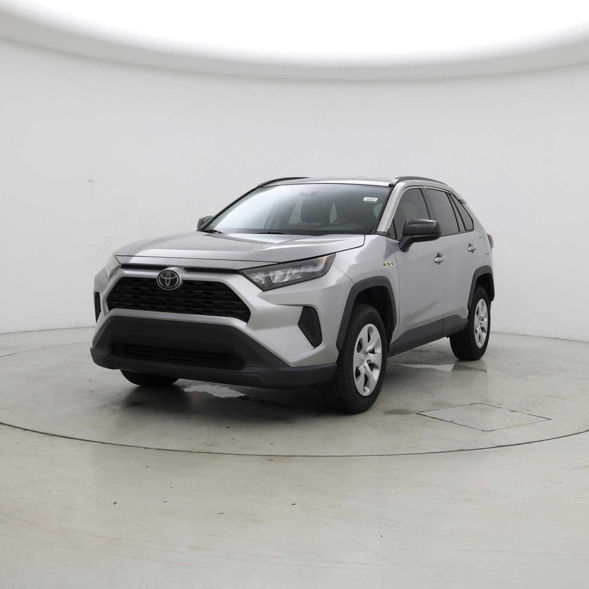 Thumbnail: 2021 Toyota RAV4 - 4