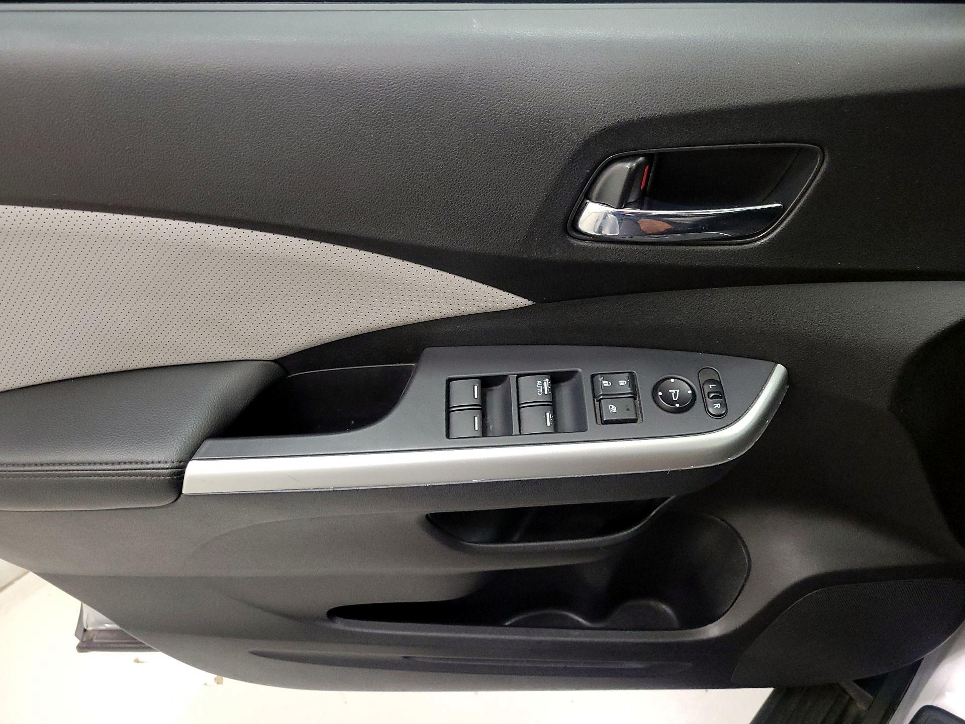 Thumbnail: 2015 Honda CR-V - 12