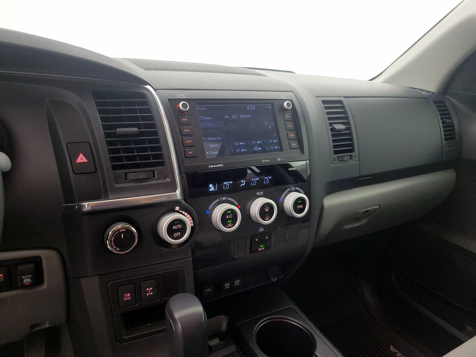 Thumbnail: 2022 Toyota Sequoia - 15