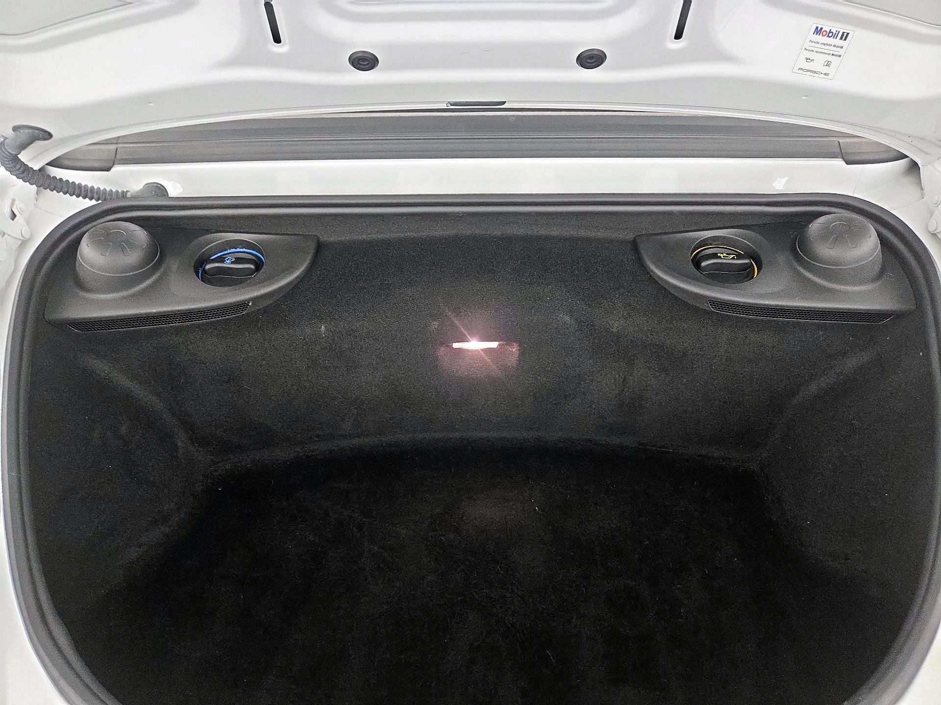 Thumbnail: 2015 Porsche Boxster - 20