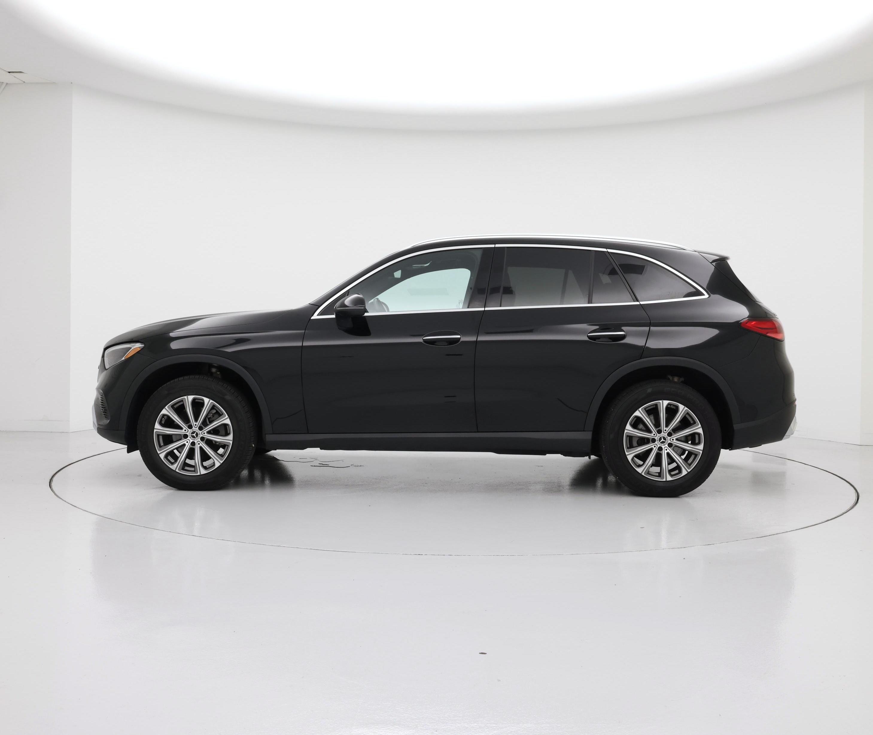 Thumbnail: 2024 Mercedes-Benz GLC - 3