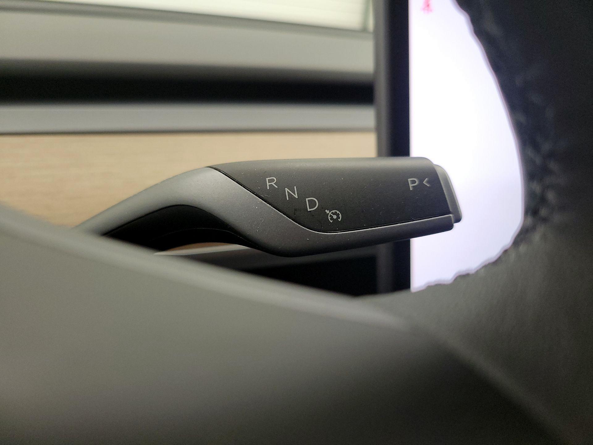 Thumbnail: 2023 Tesla Model 3 - 17