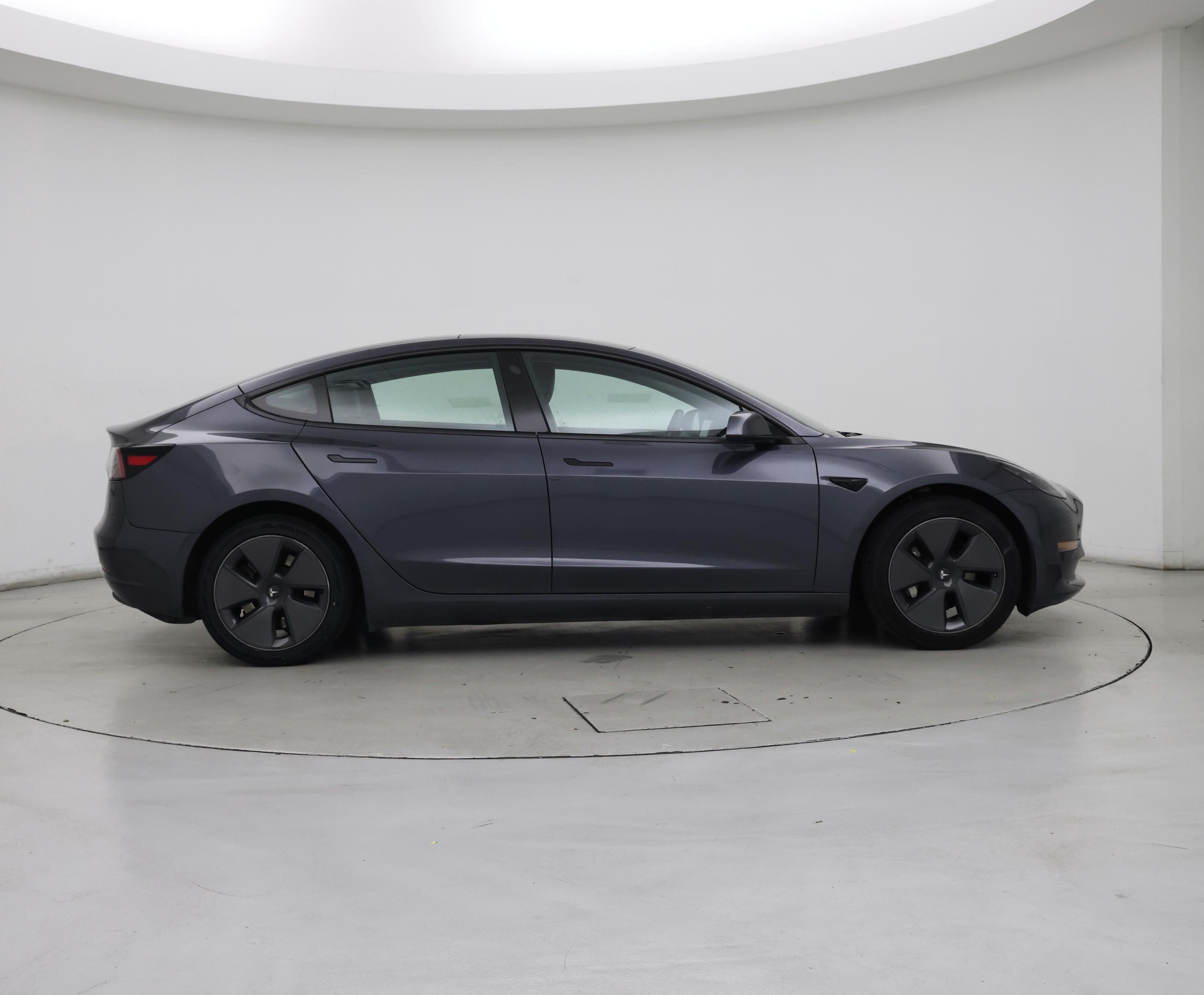 Thumbnail: 2023 Tesla Model 3 - 7