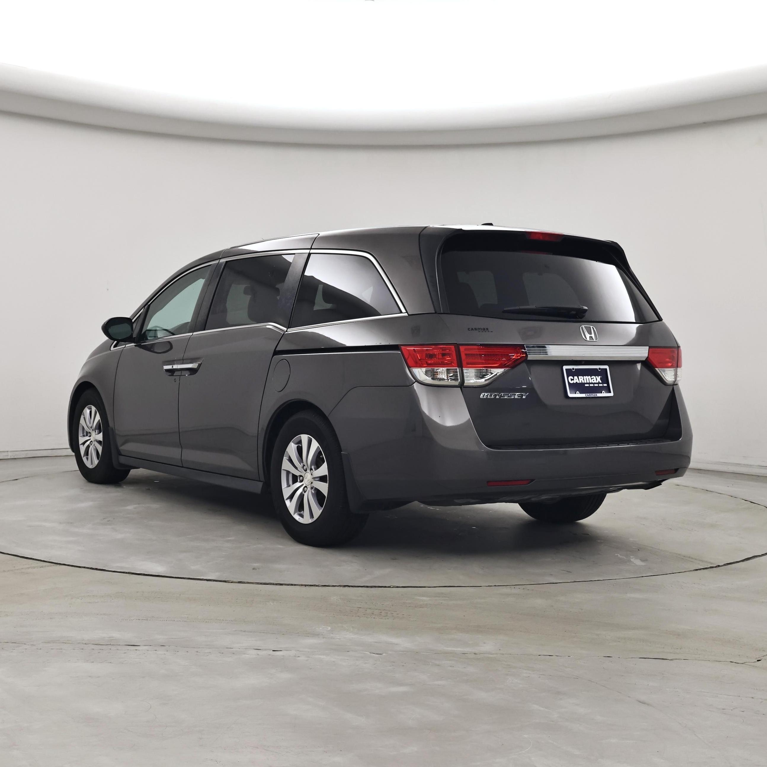 Thumbnail: 2015 Honda Odyssey - 2