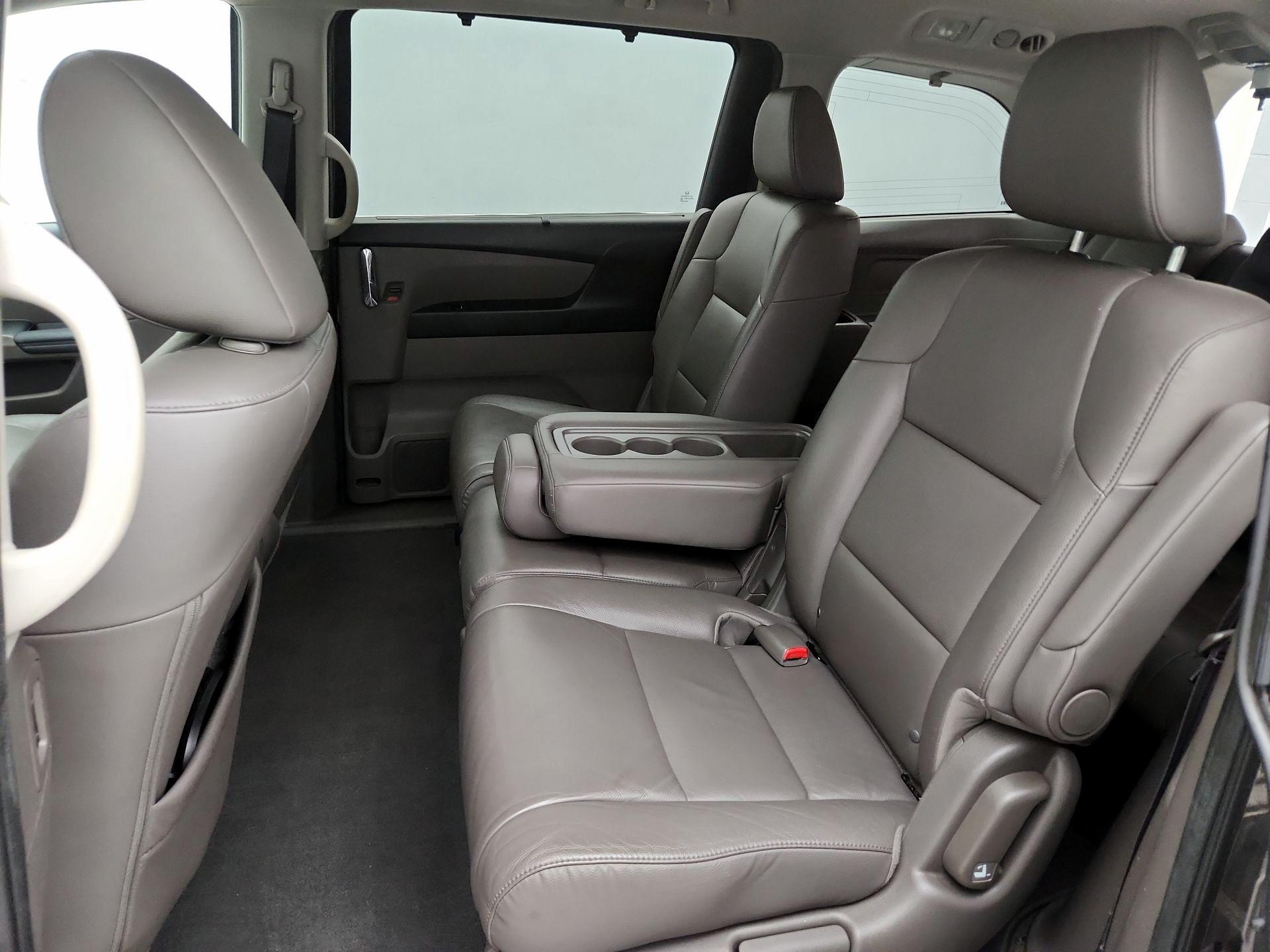Thumbnail: 2015 Honda Odyssey - 20