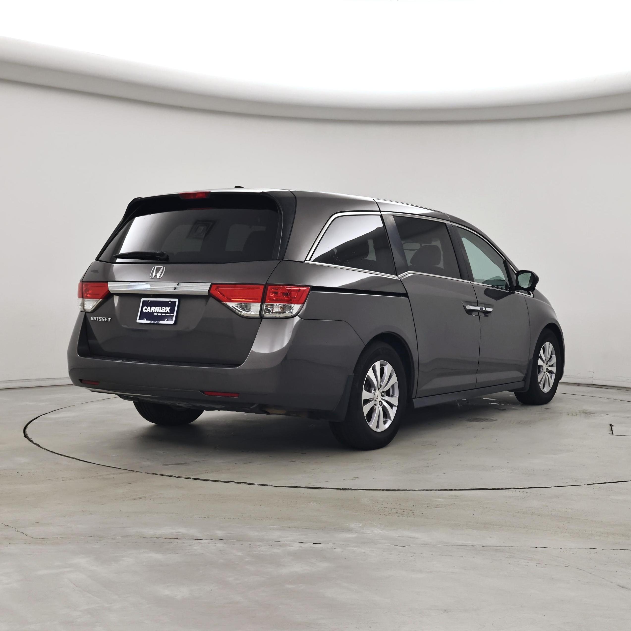 Thumbnail: 2015 Honda Odyssey - 8
