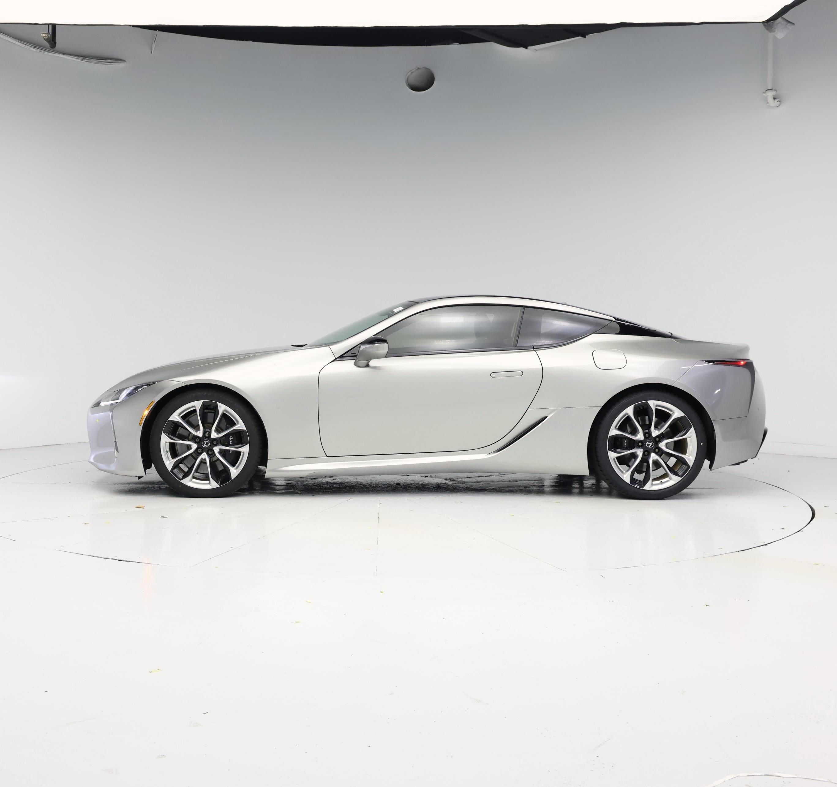 Thumbnail: 2018 Lexus LC - 3