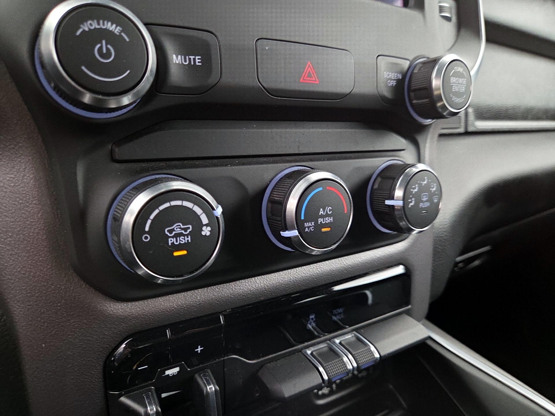 Thumbnail: 2019 RAM 1500 - 16