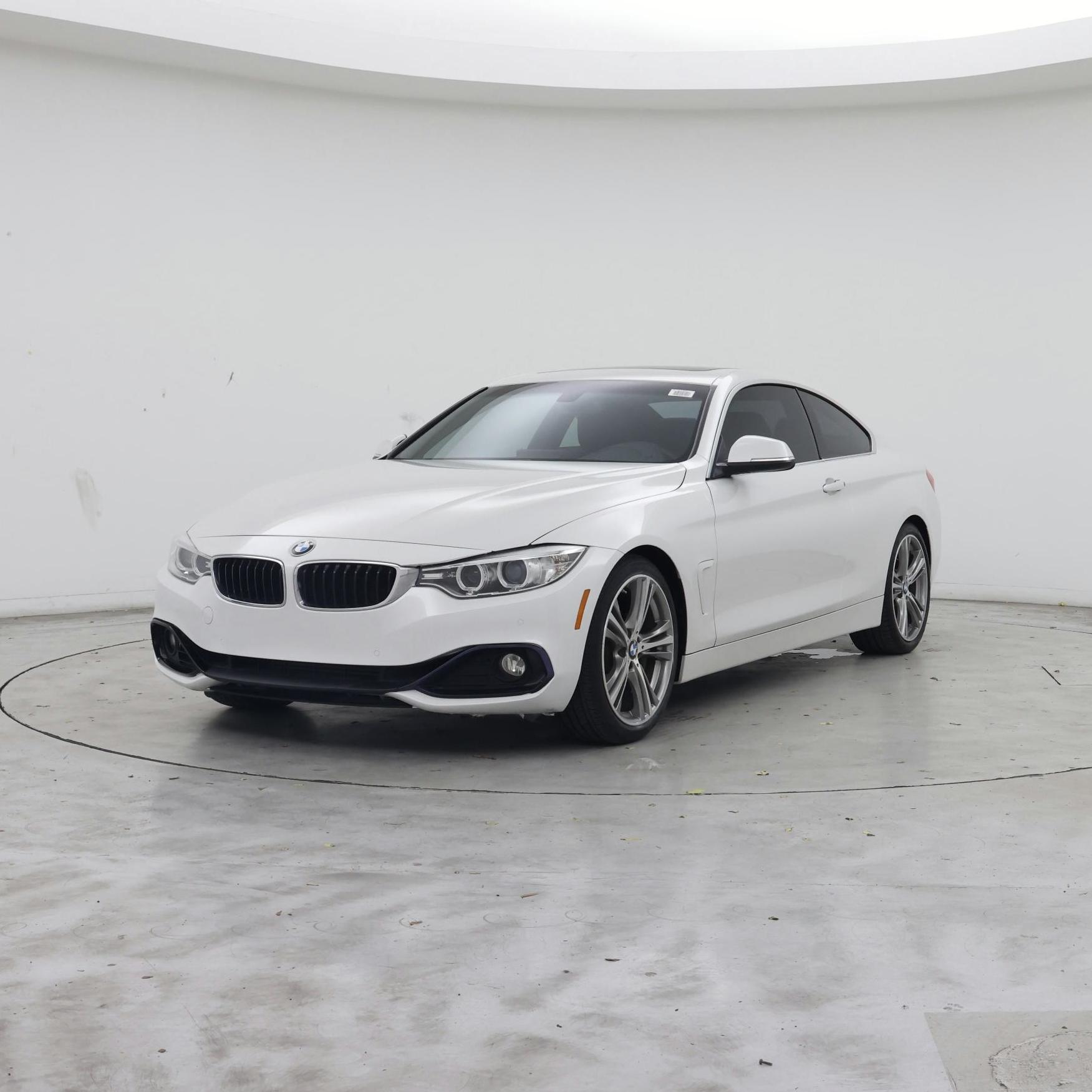 Thumbnail: 2016 BMW 4 Series - 4