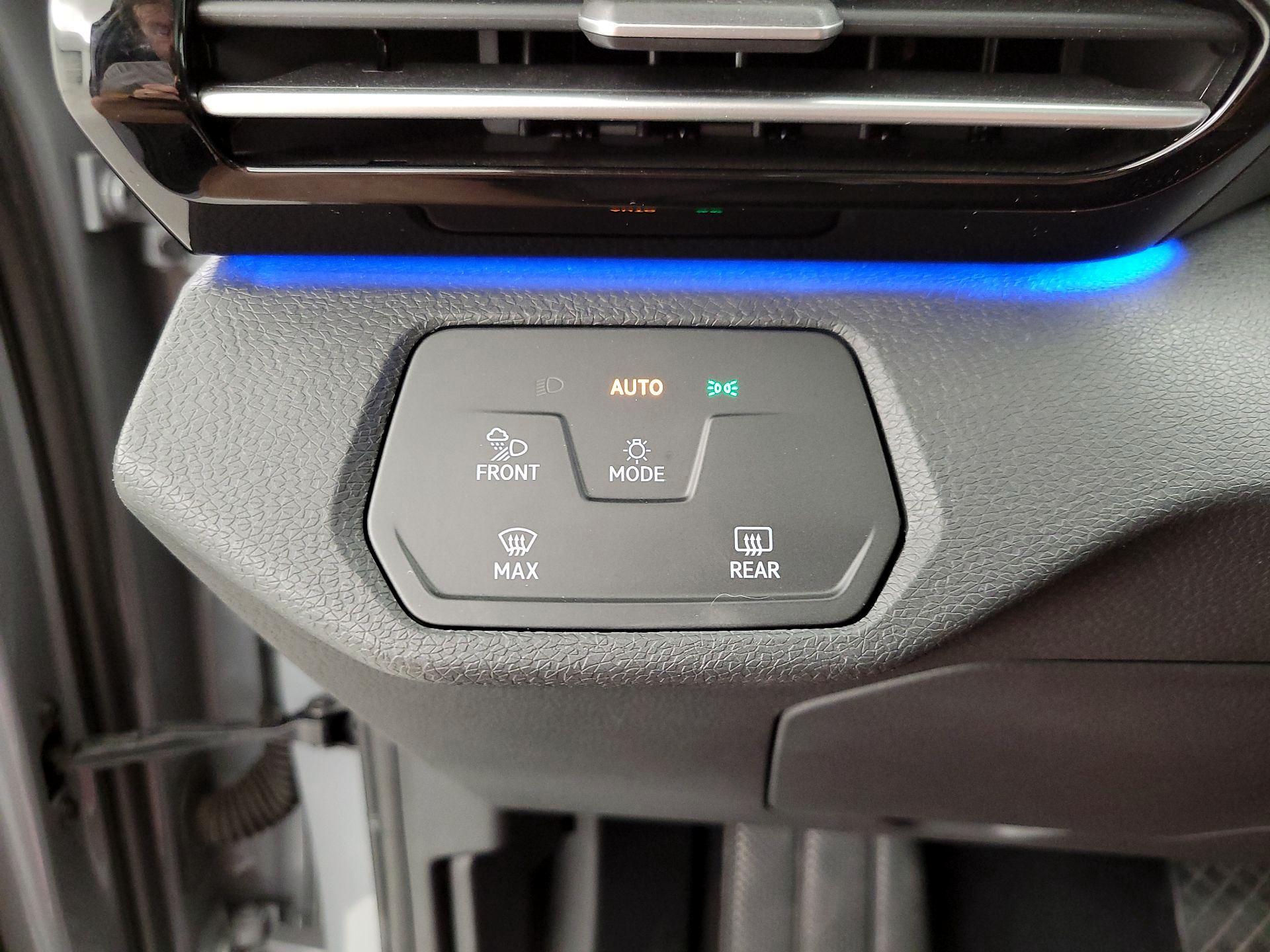 Thumbnail: 2021 Volkswagen ID.4 - 13