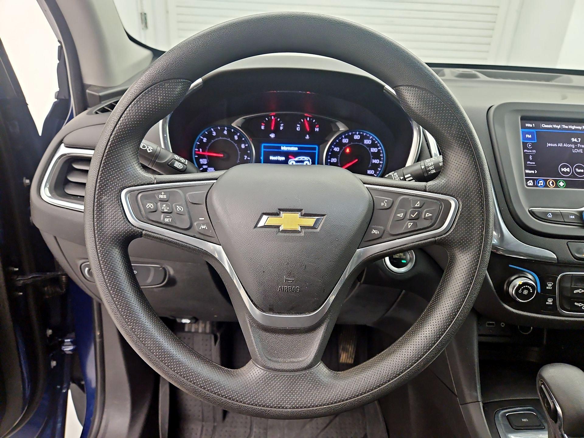 Thumbnail: 2023 Chevrolet Equinox - 10
