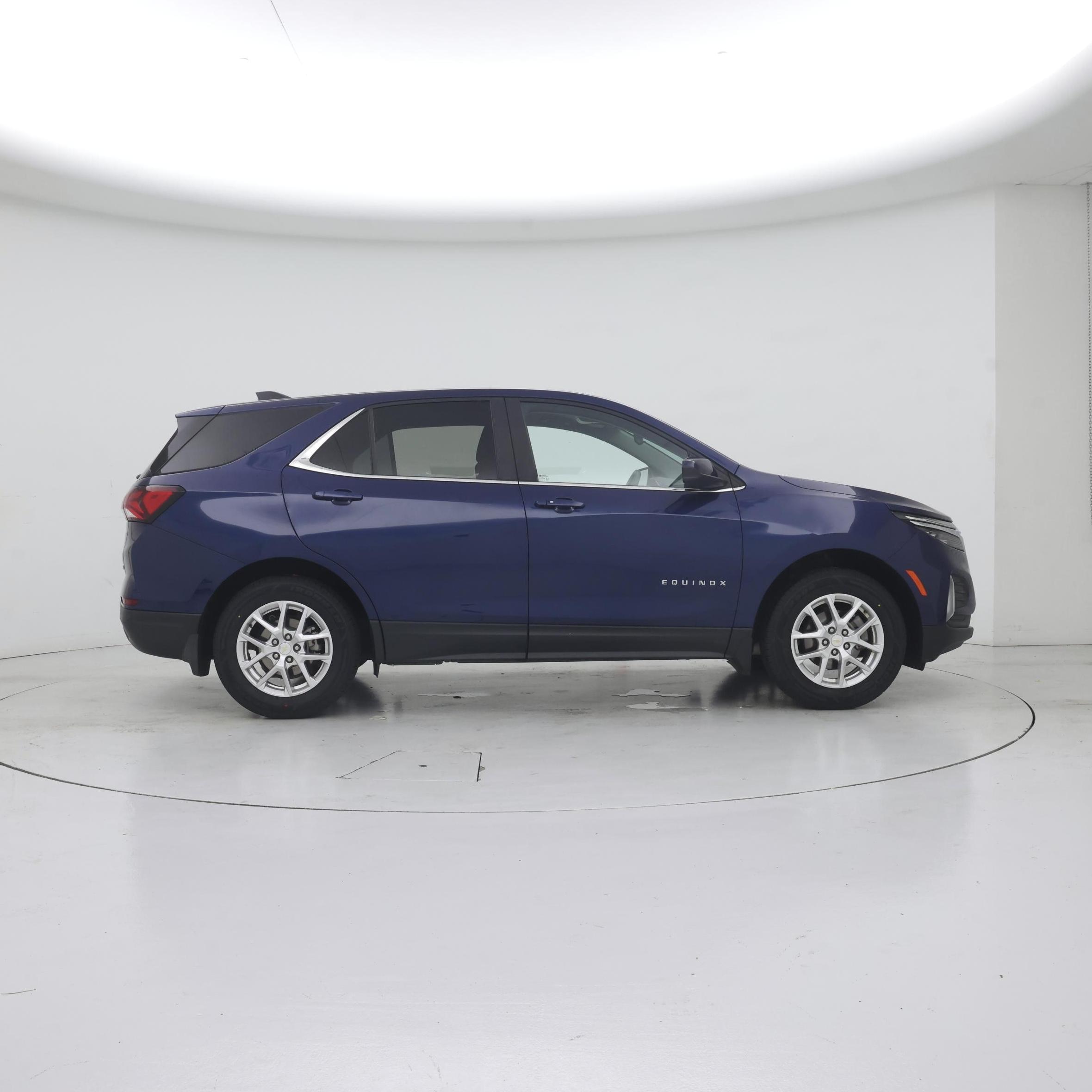 Thumbnail: 2023 Chevrolet Equinox - 7
