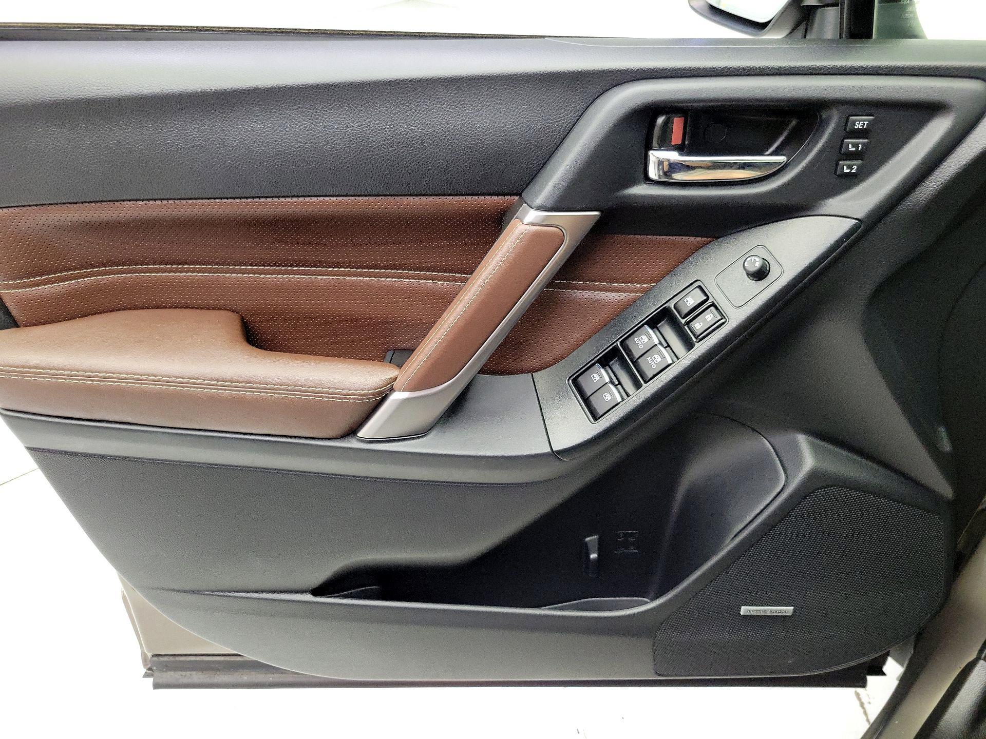 Thumbnail: 2017 Subaru Forester - 12