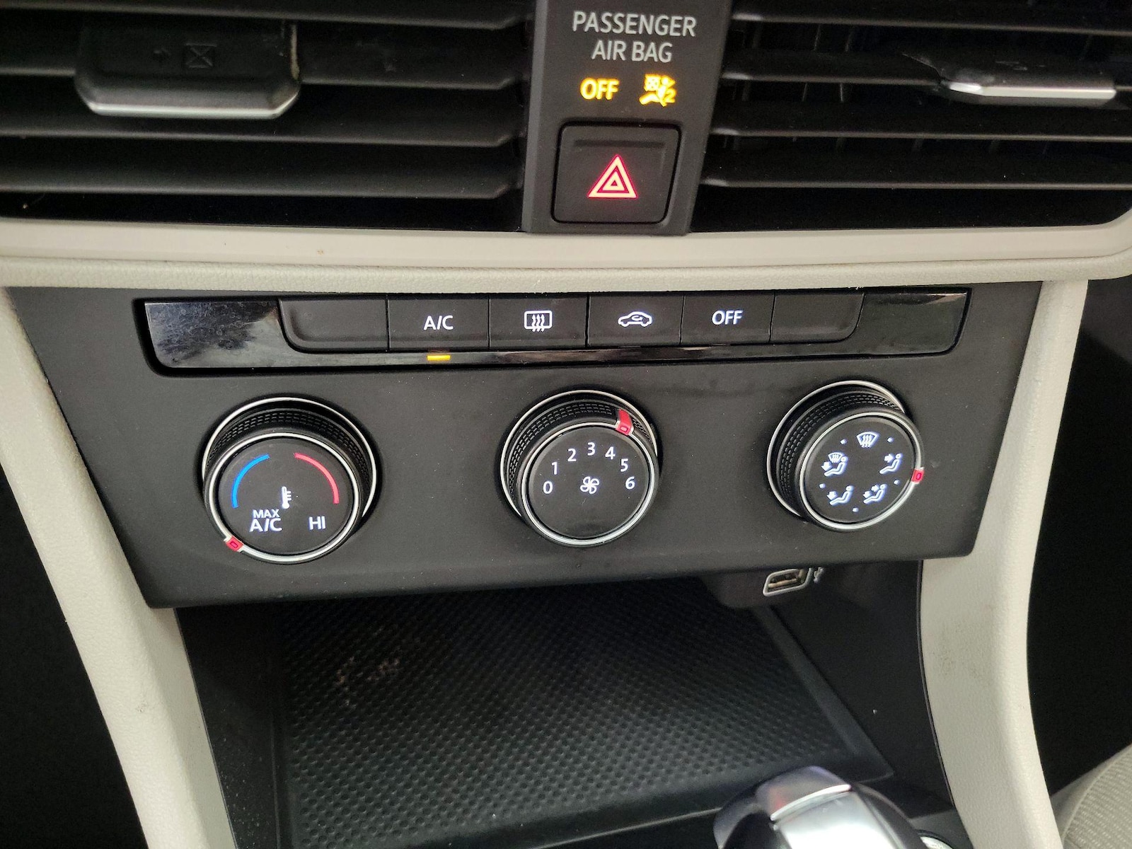 2019 Volkswagen Jetta S - Photo 17