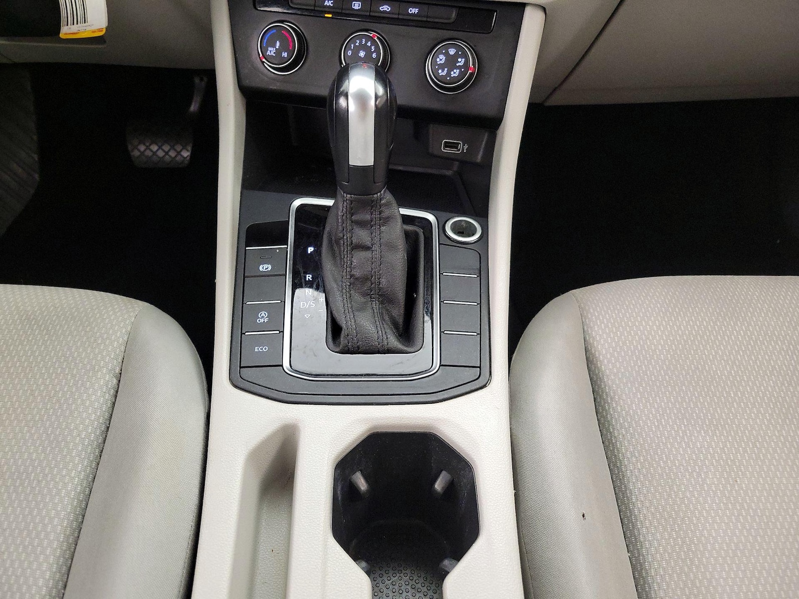 2019 Volkswagen Jetta S - Photo 18