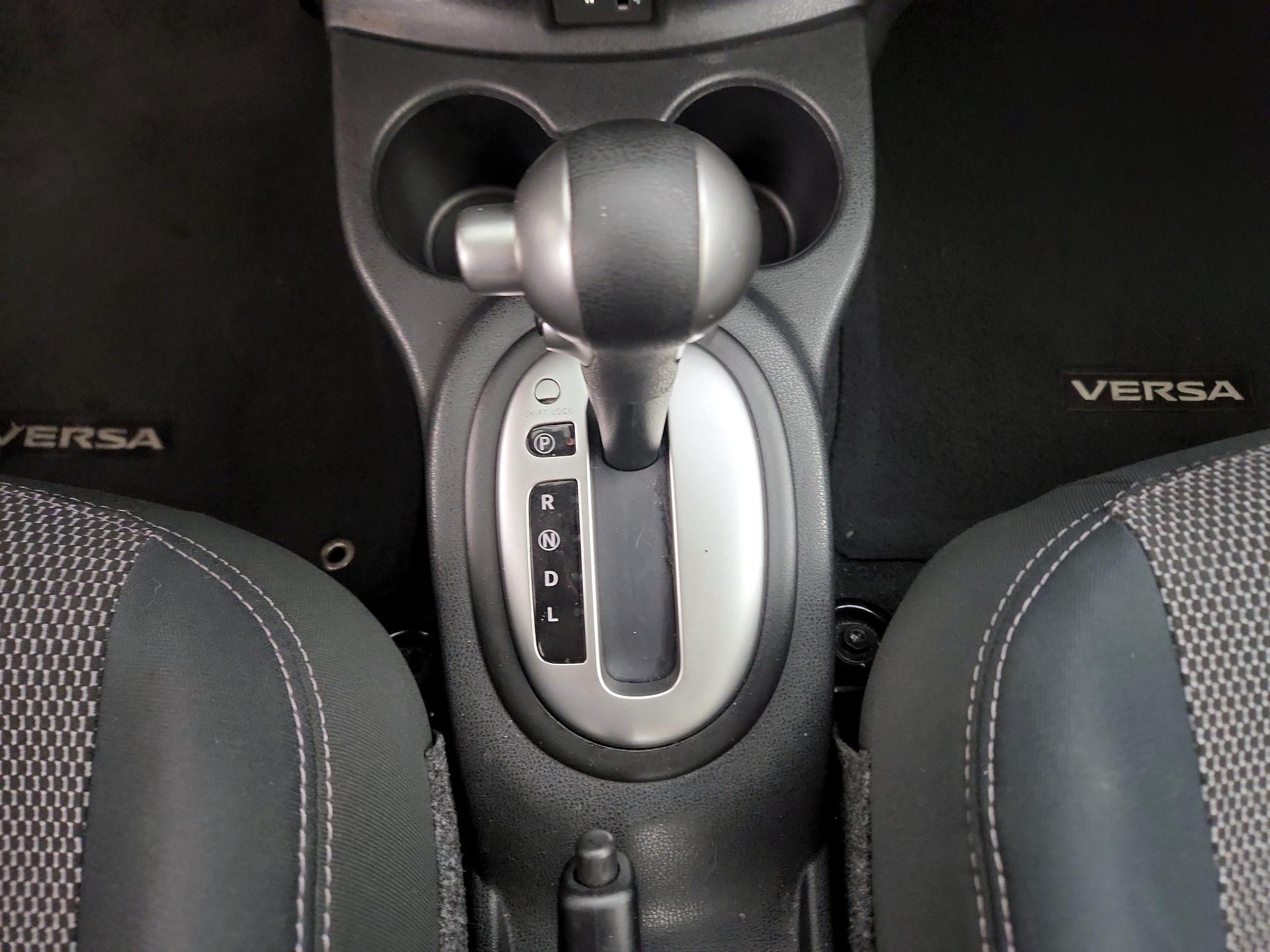 Thumbnail: 2017 Nissan Versa - 16