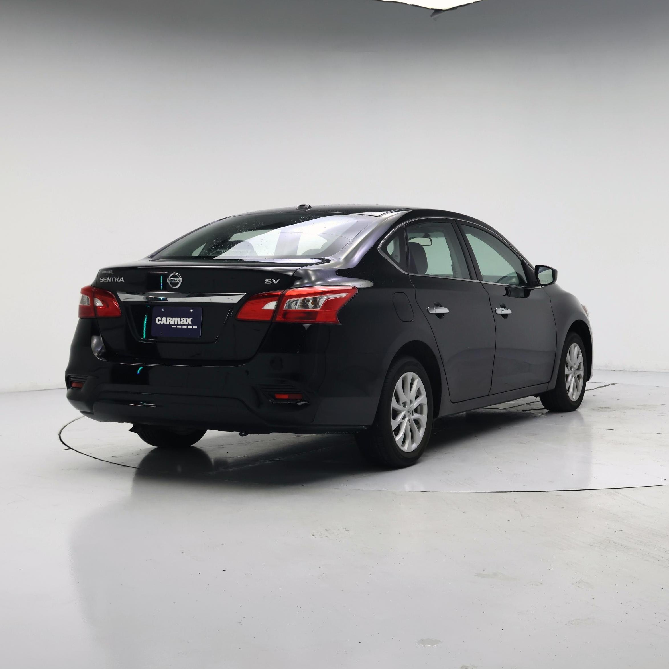 Thumbnail: 2019 Nissan Sentra - 8