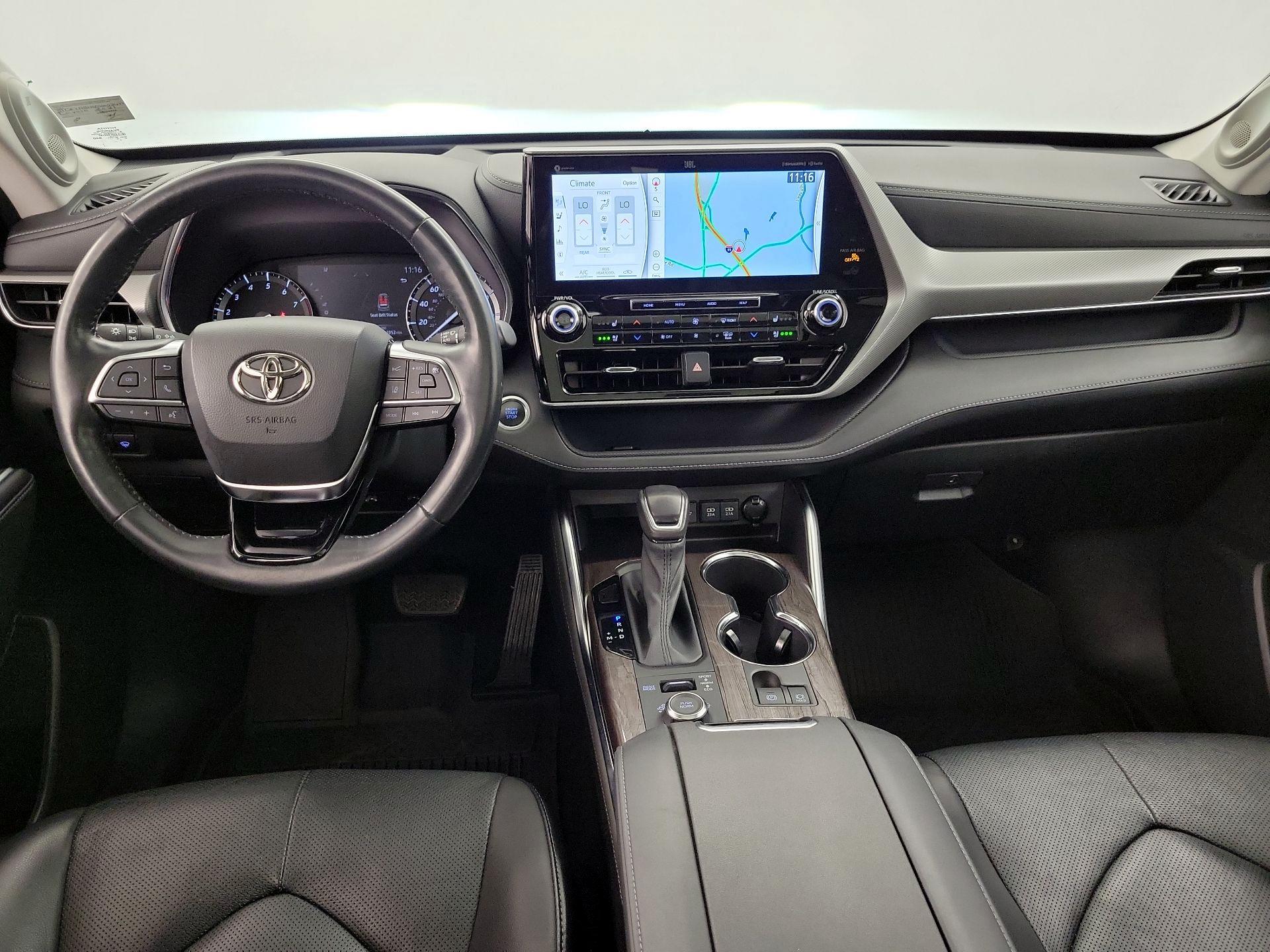 Thumbnail: 2021 Toyota Highlander - 9