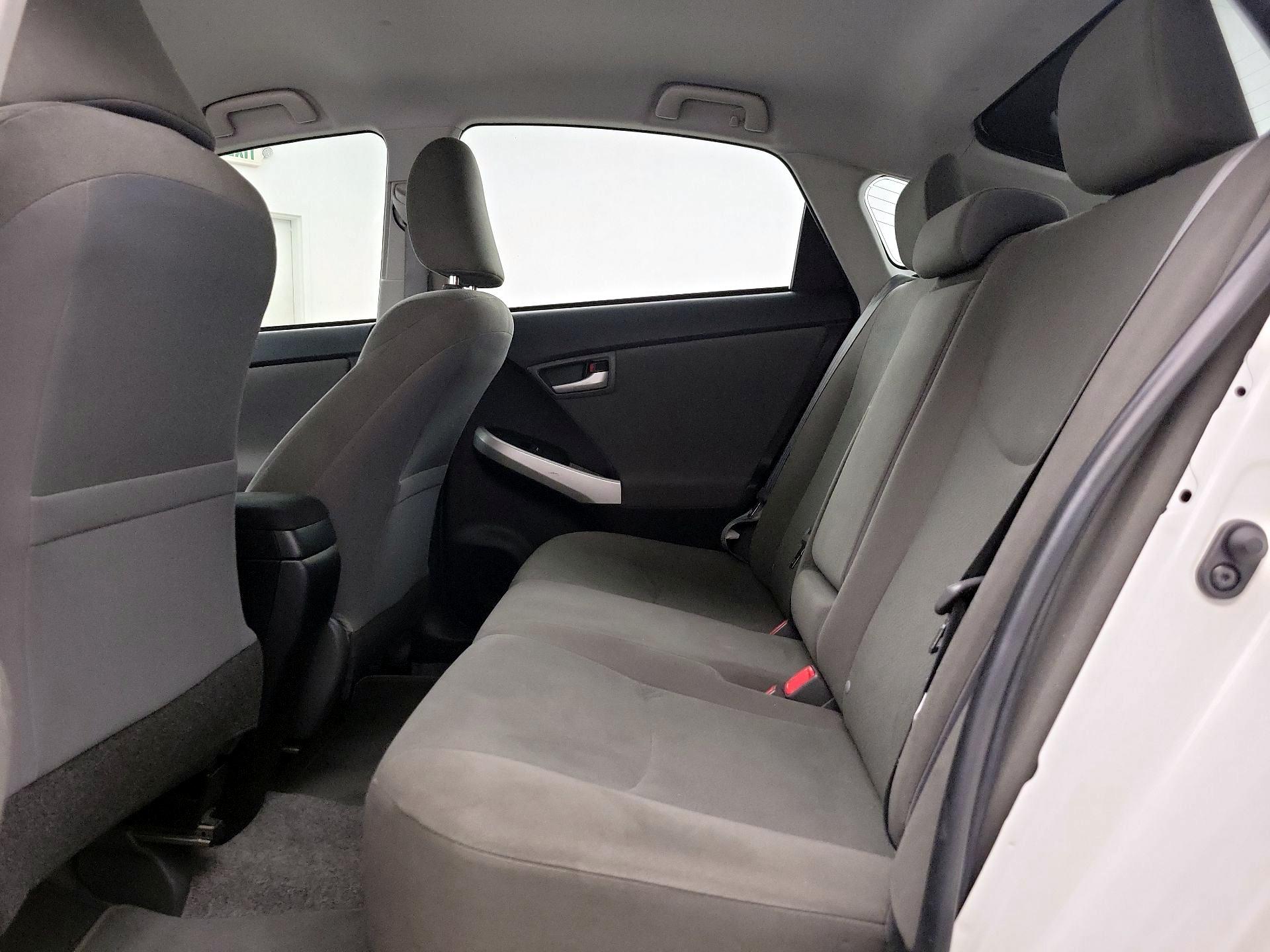 Thumbnail: 2014 Toyota Prius - 19