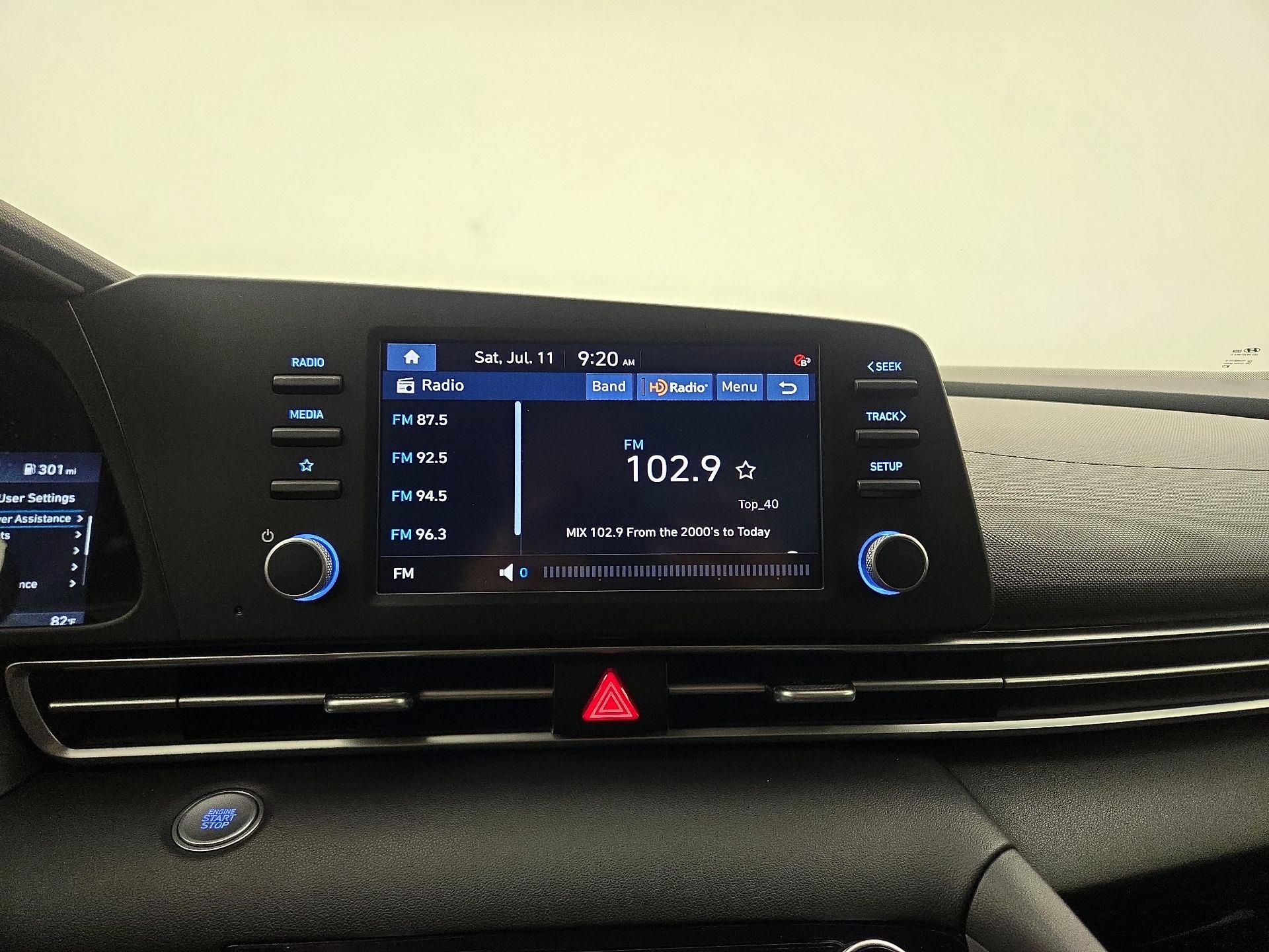 Thumbnail: 2023 Hyundai Elantra - 15