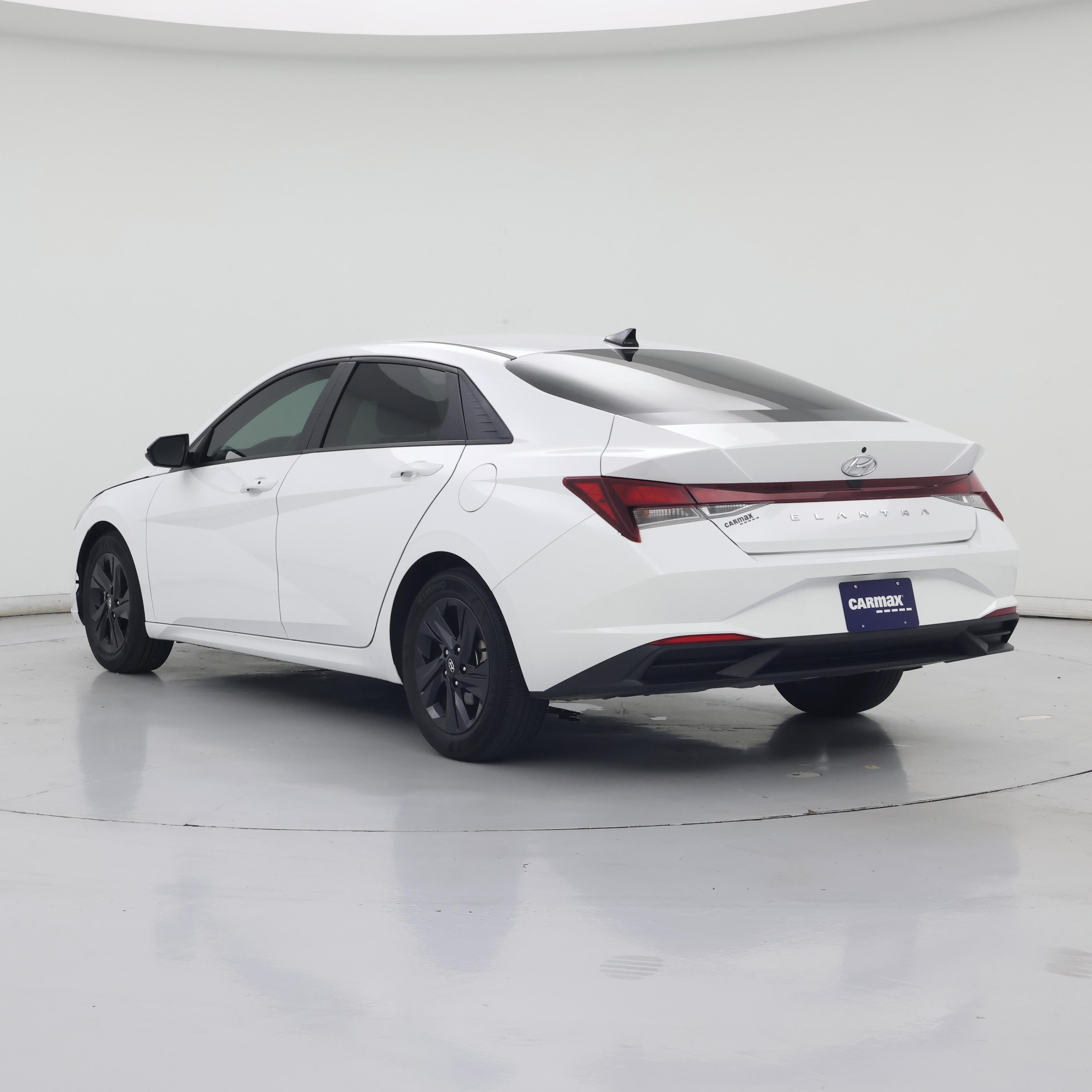 Thumbnail: 2023 Hyundai Elantra - 2