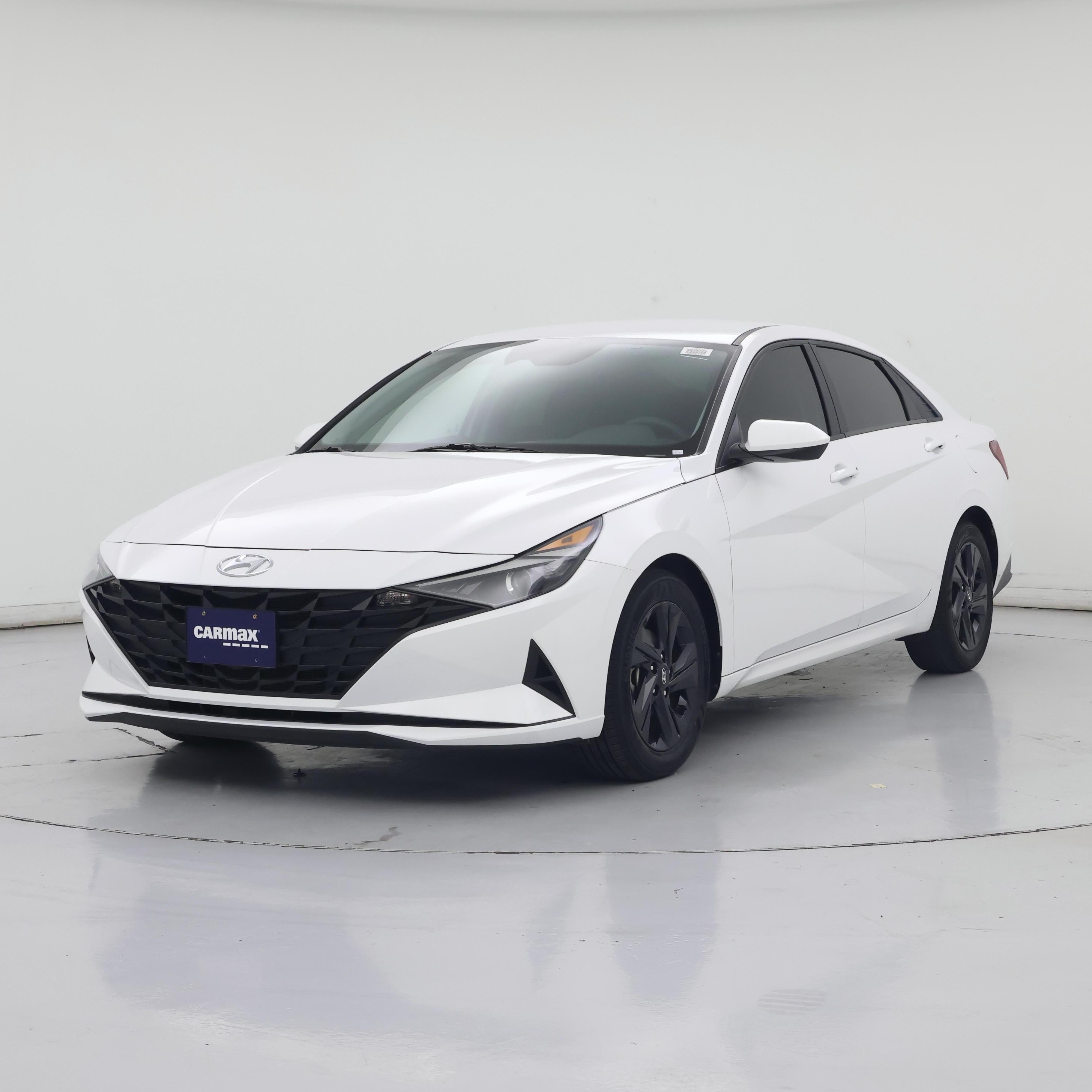 Thumbnail: 2023 Hyundai Elantra - 4