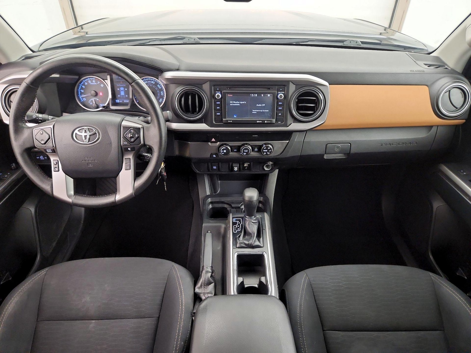 2019 Toyota Tacoma SR5 - Photo 10