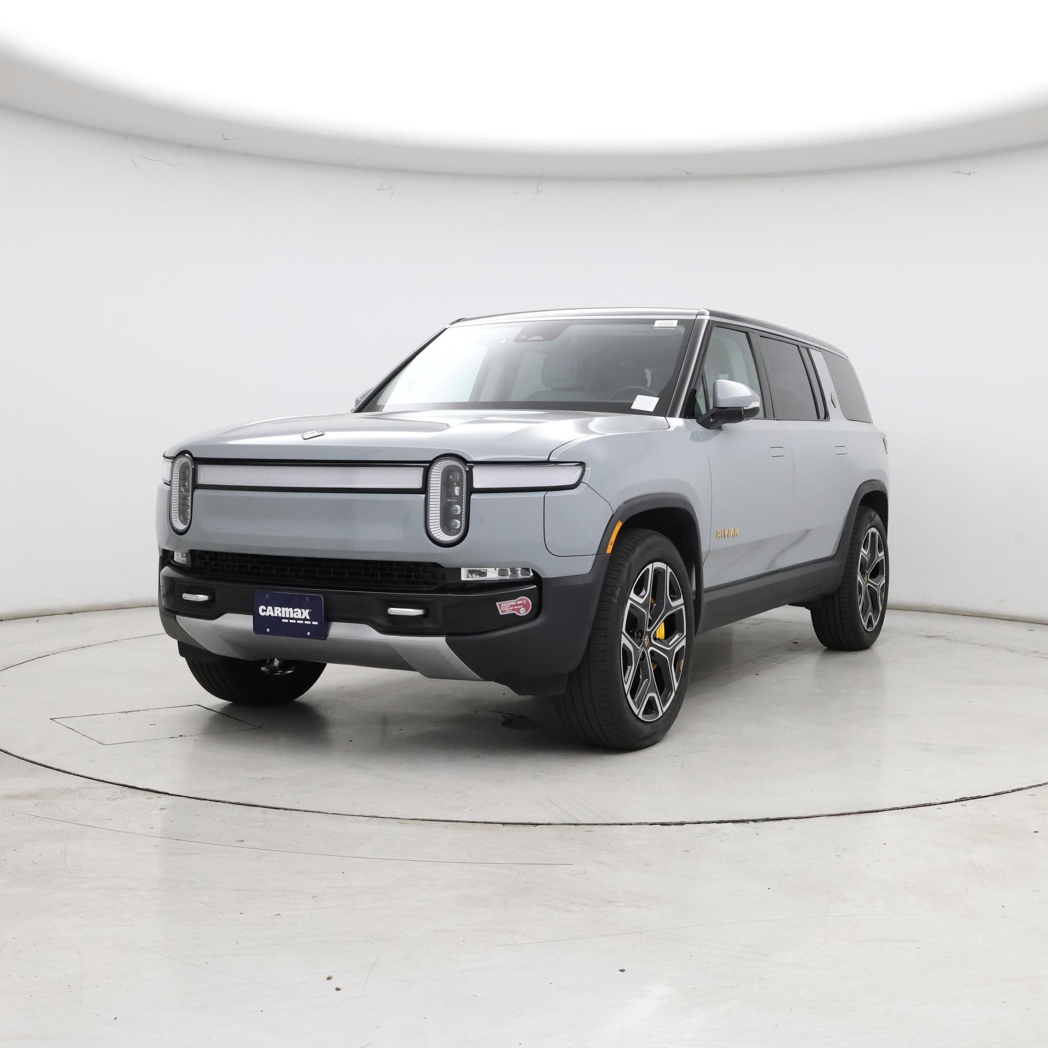 Thumbnail: 2023 Rivian R1S - 4
