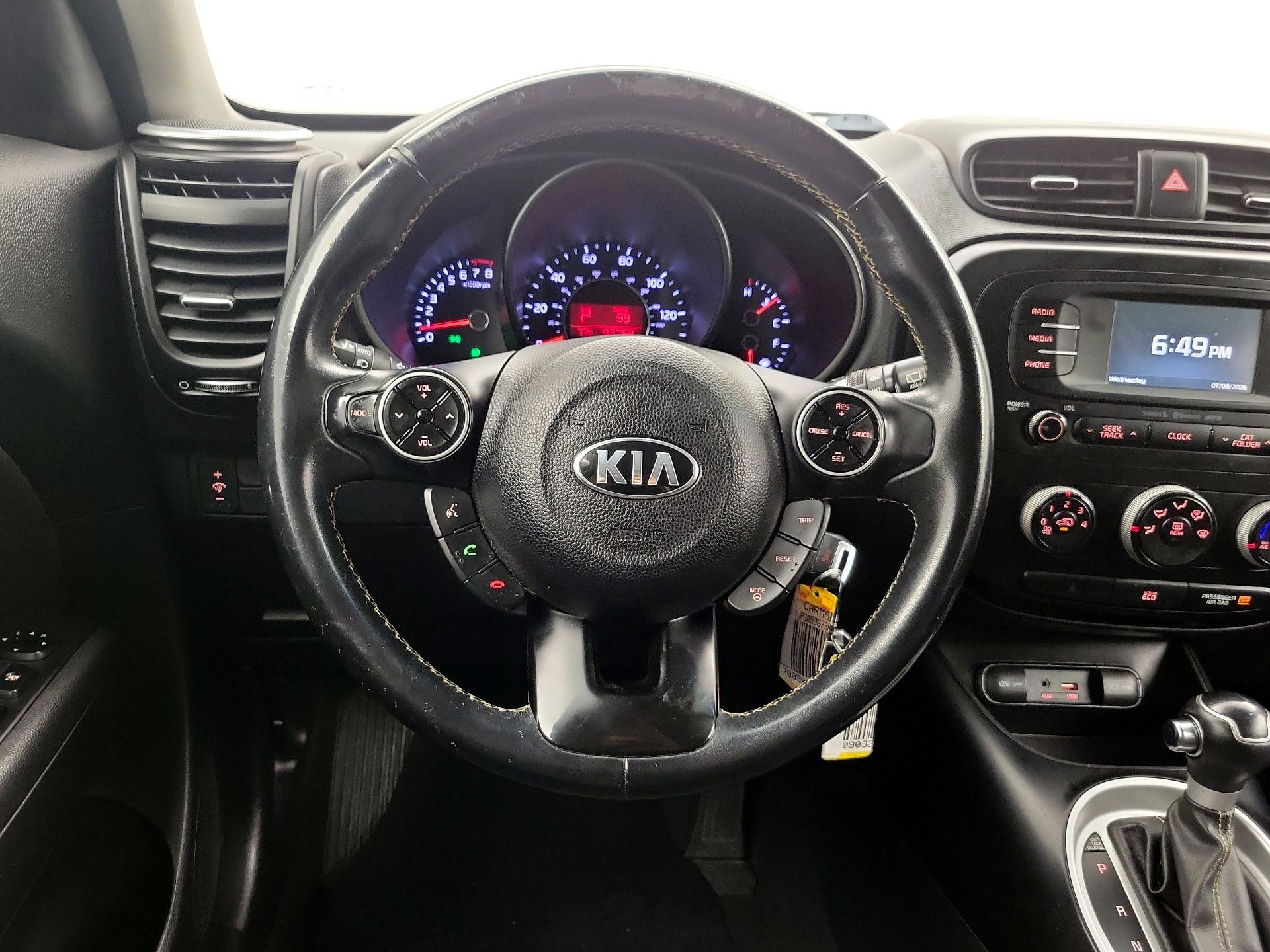 Thumbnail: 2016 Kia Soul - 10