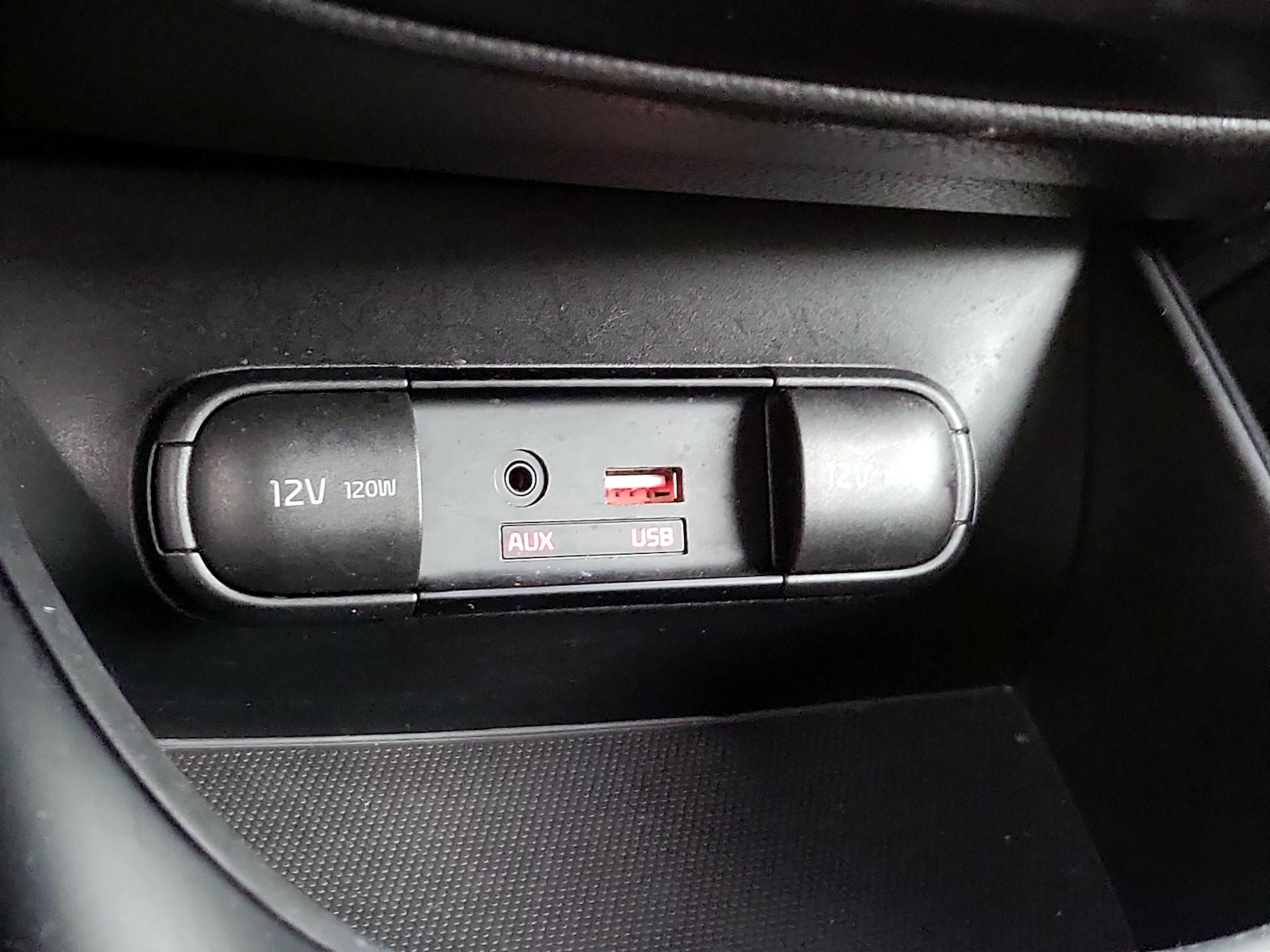 2016 Kia Soul + - Photo 19