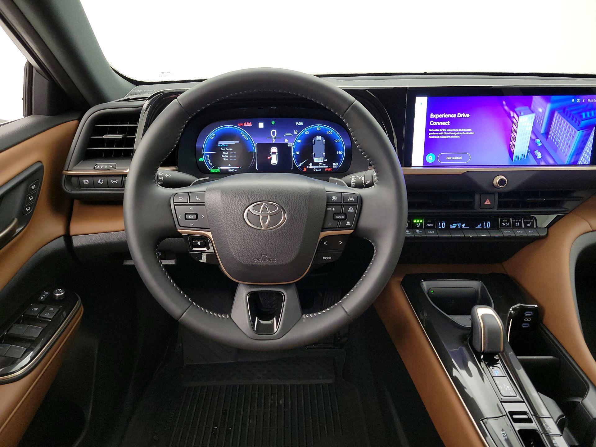 Thumbnail: 2025 Toyota Crown Signia - 10