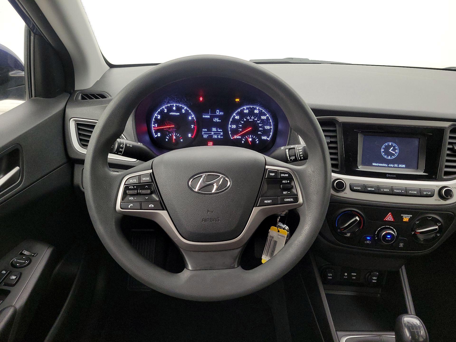 Thumbnail: 2021 Hyundai Accent - 10