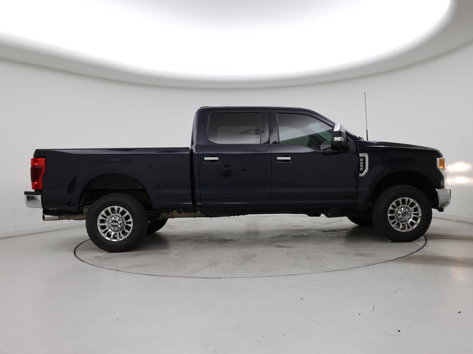 2022 Ford F-250 Super Duty XLT - Photo 8