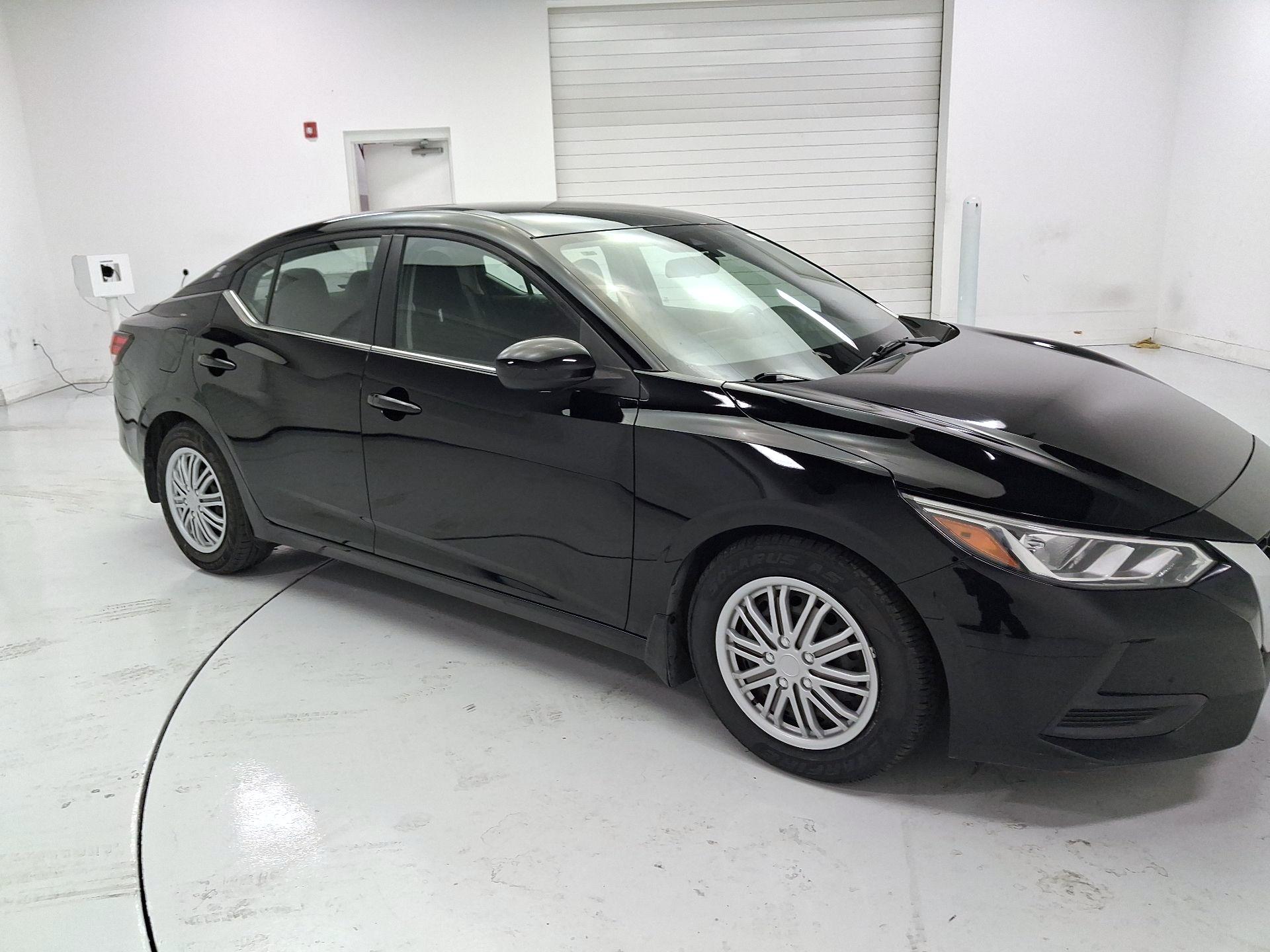 Thumbnail: 2020 Nissan Sentra - 4