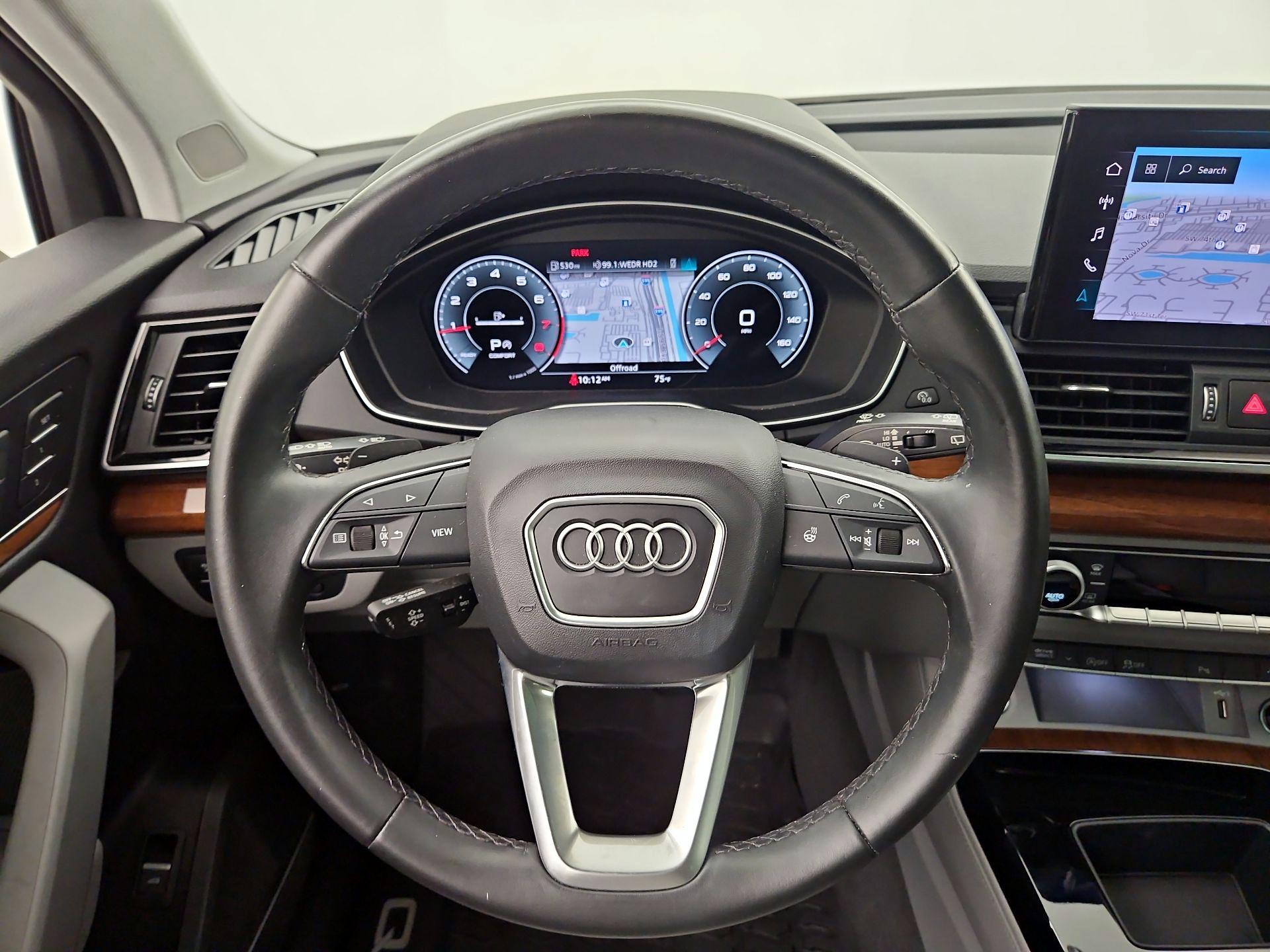 Thumbnail: 2023 Audi Q5 - 10