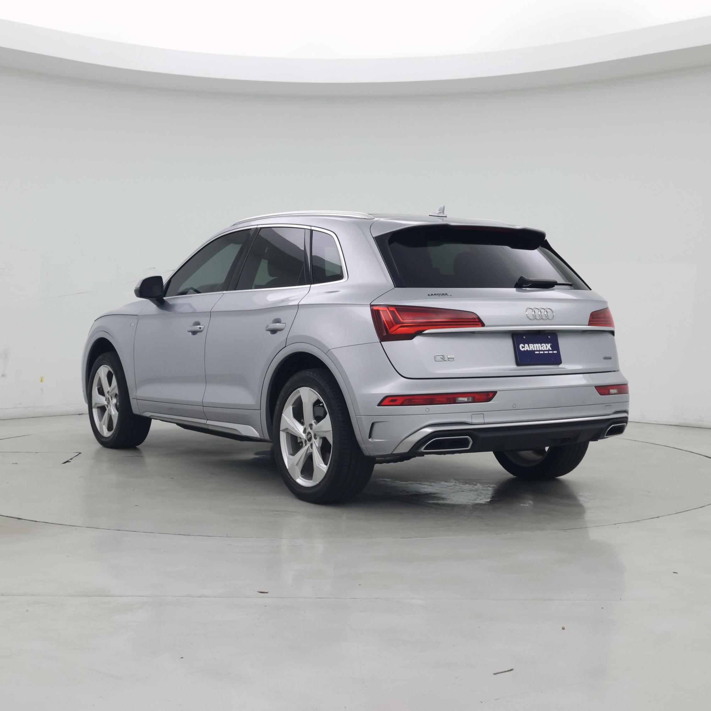 Thumbnail: 2023 Audi Q5 - 2