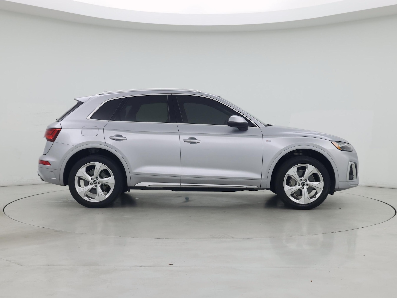 2023 Audi Q5 Premium Plus - Photo 8