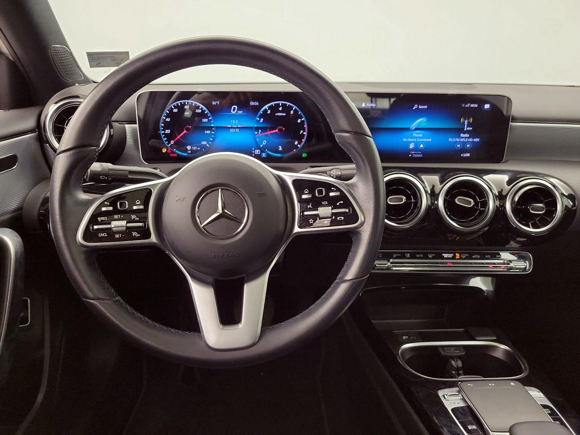 Thumbnail: 2020 Mercedes-Benz A-Class - 10