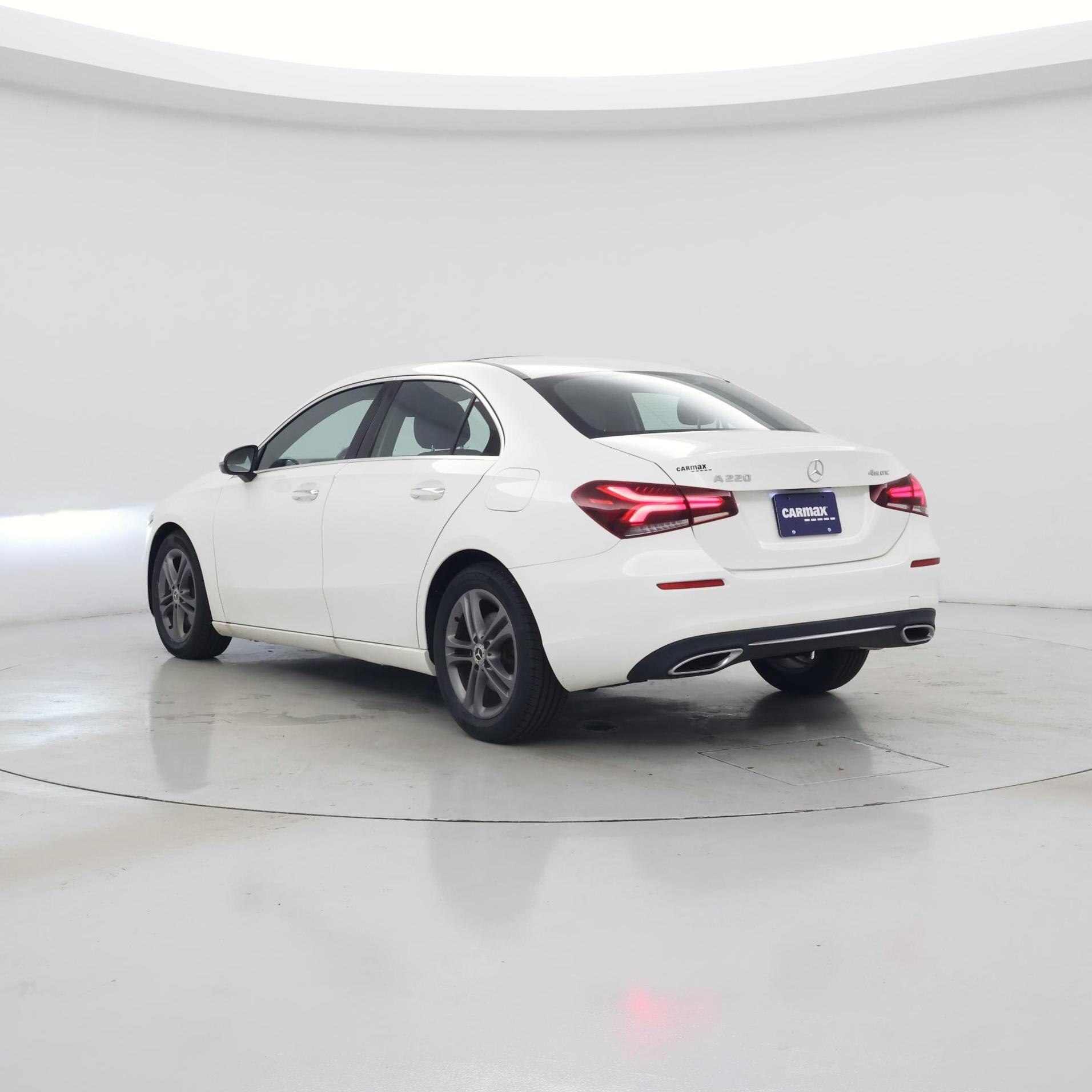 Thumbnail: 2020 Mercedes-Benz A-Class - 2