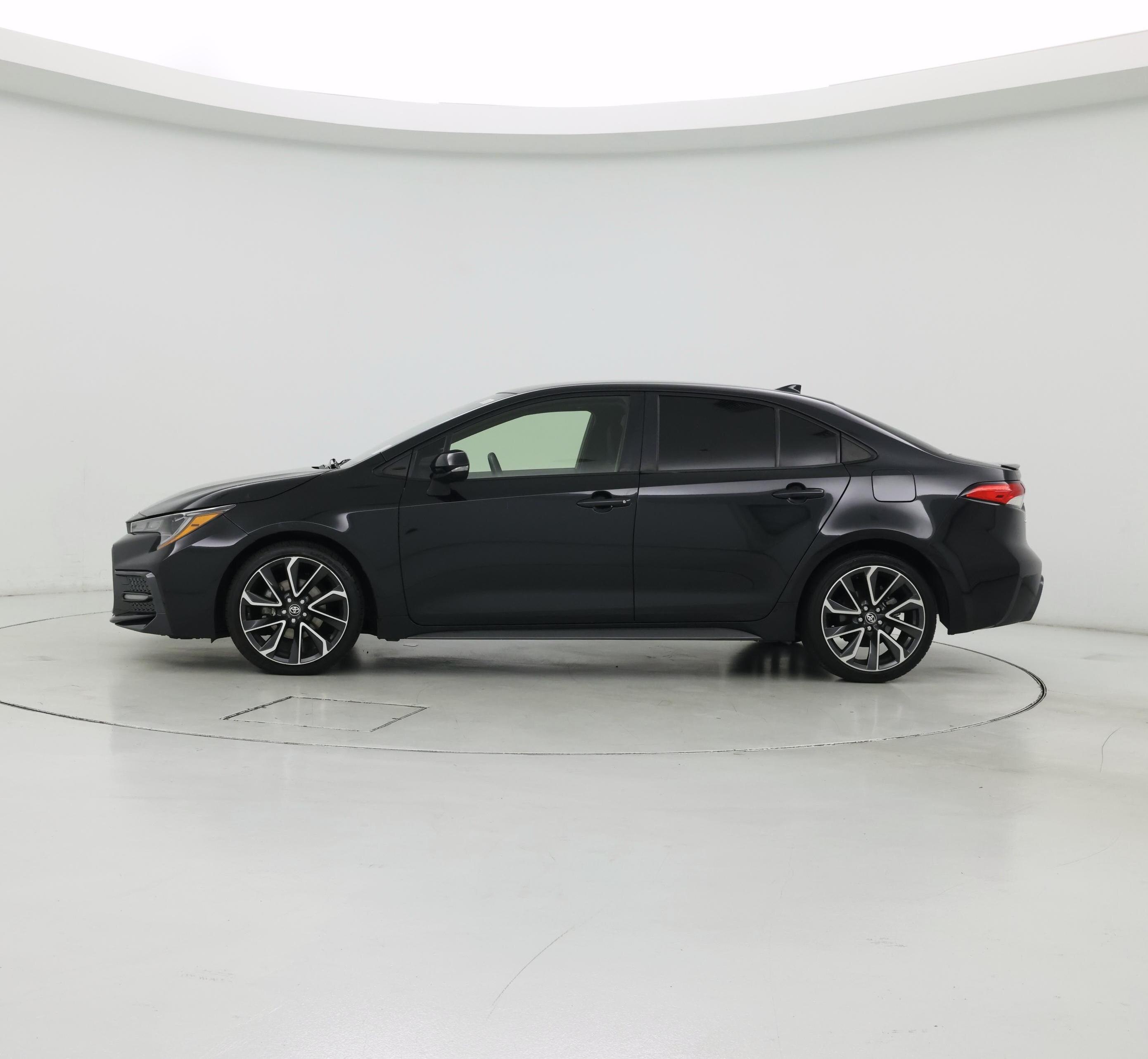 Thumbnail: 2020 Toyota Corolla - 3