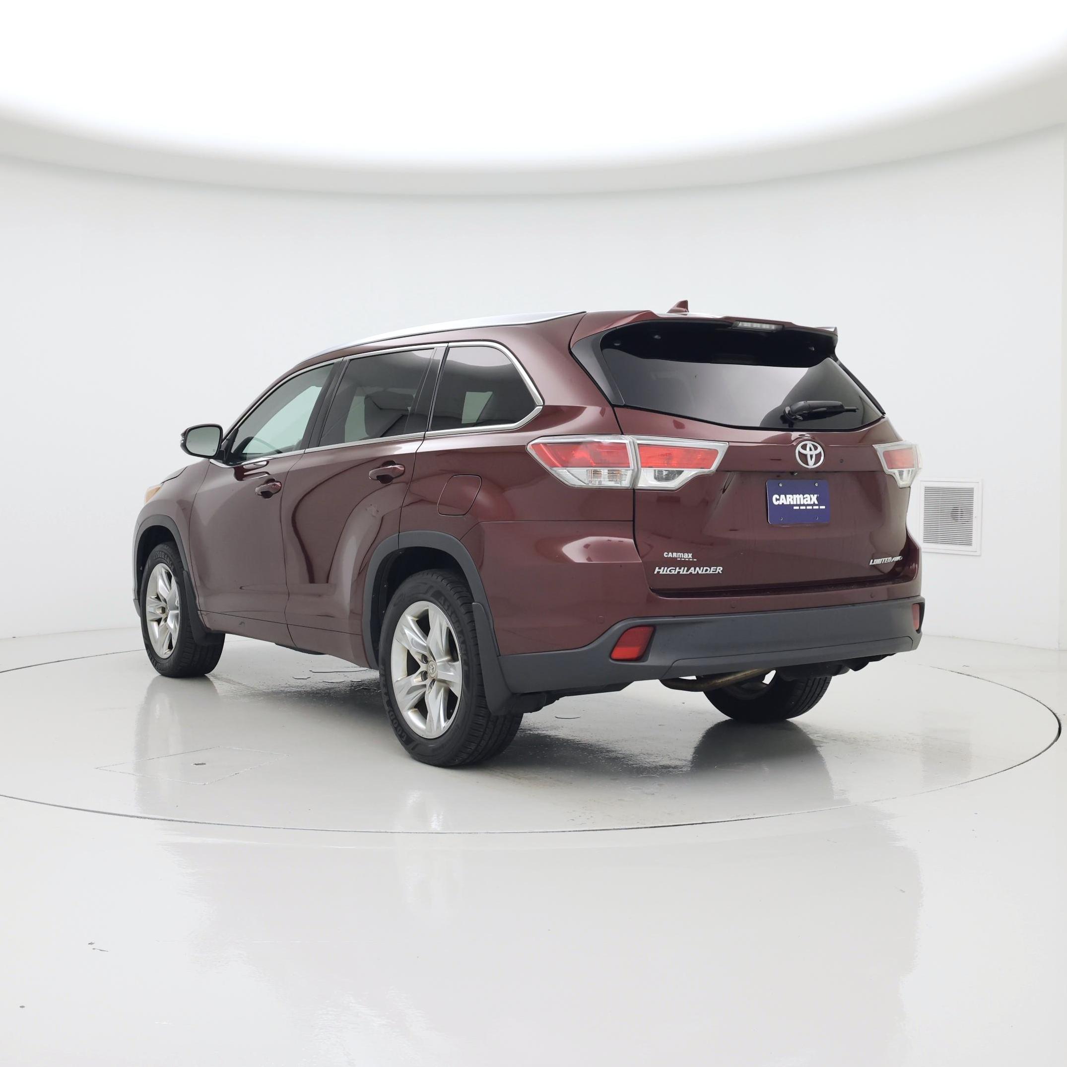 Thumbnail: 2015 Toyota Highlander - 2