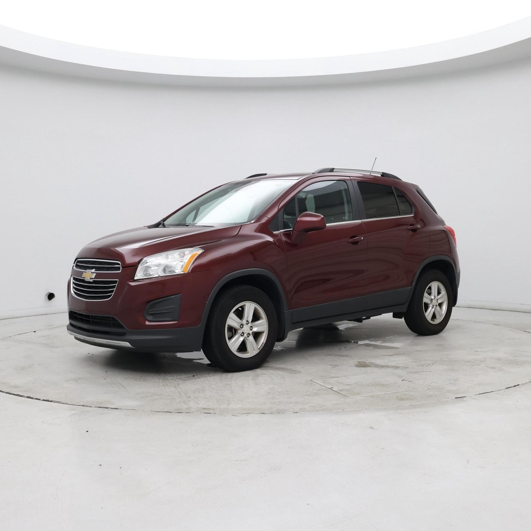 Thumbnail: 2016 Chevrolet Trax - 3