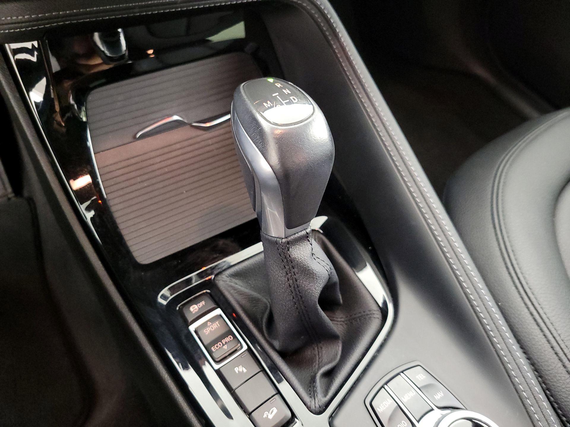 Thumbnail: 2016 BMW X1 - 18