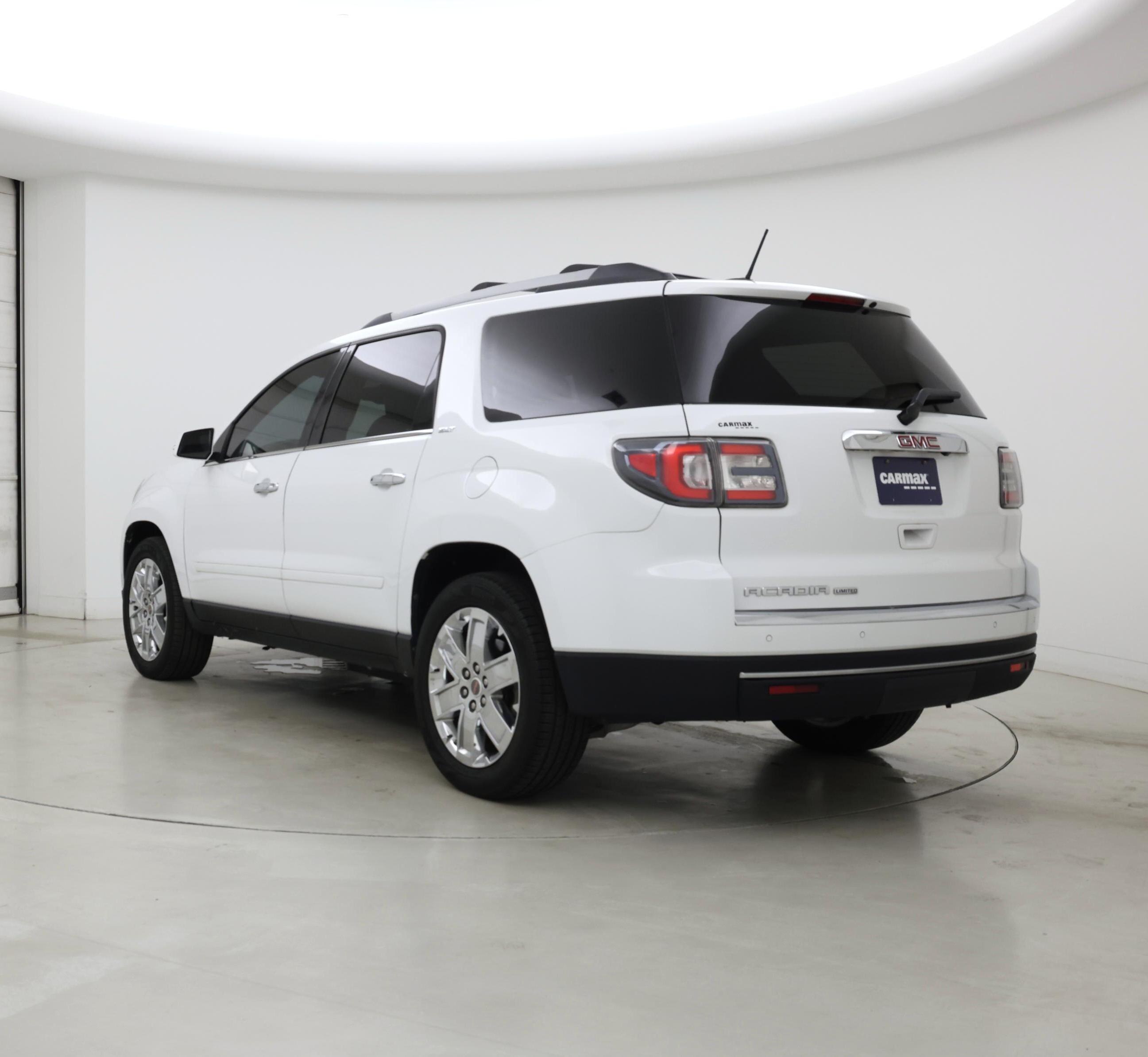 Thumbnail: 2017 GMC Acadia - 2